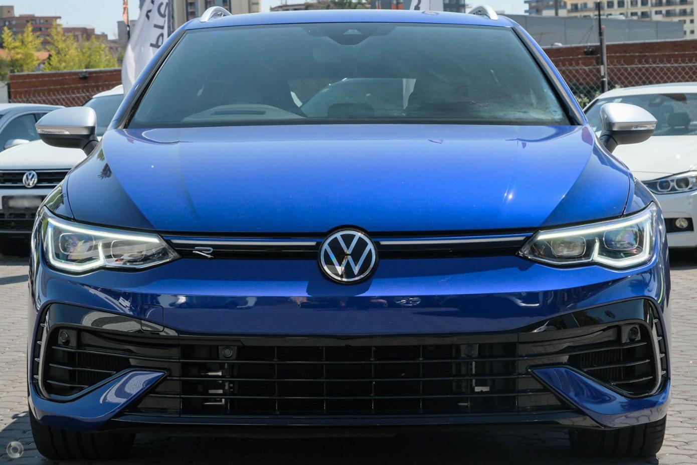 Volkswagen Golf image 2