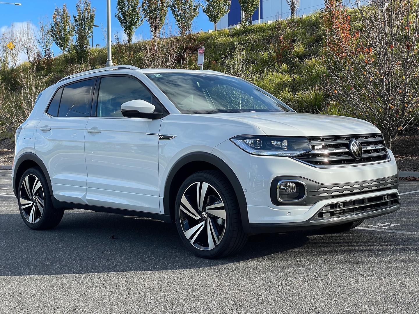 Volkswagen T-cross image 1