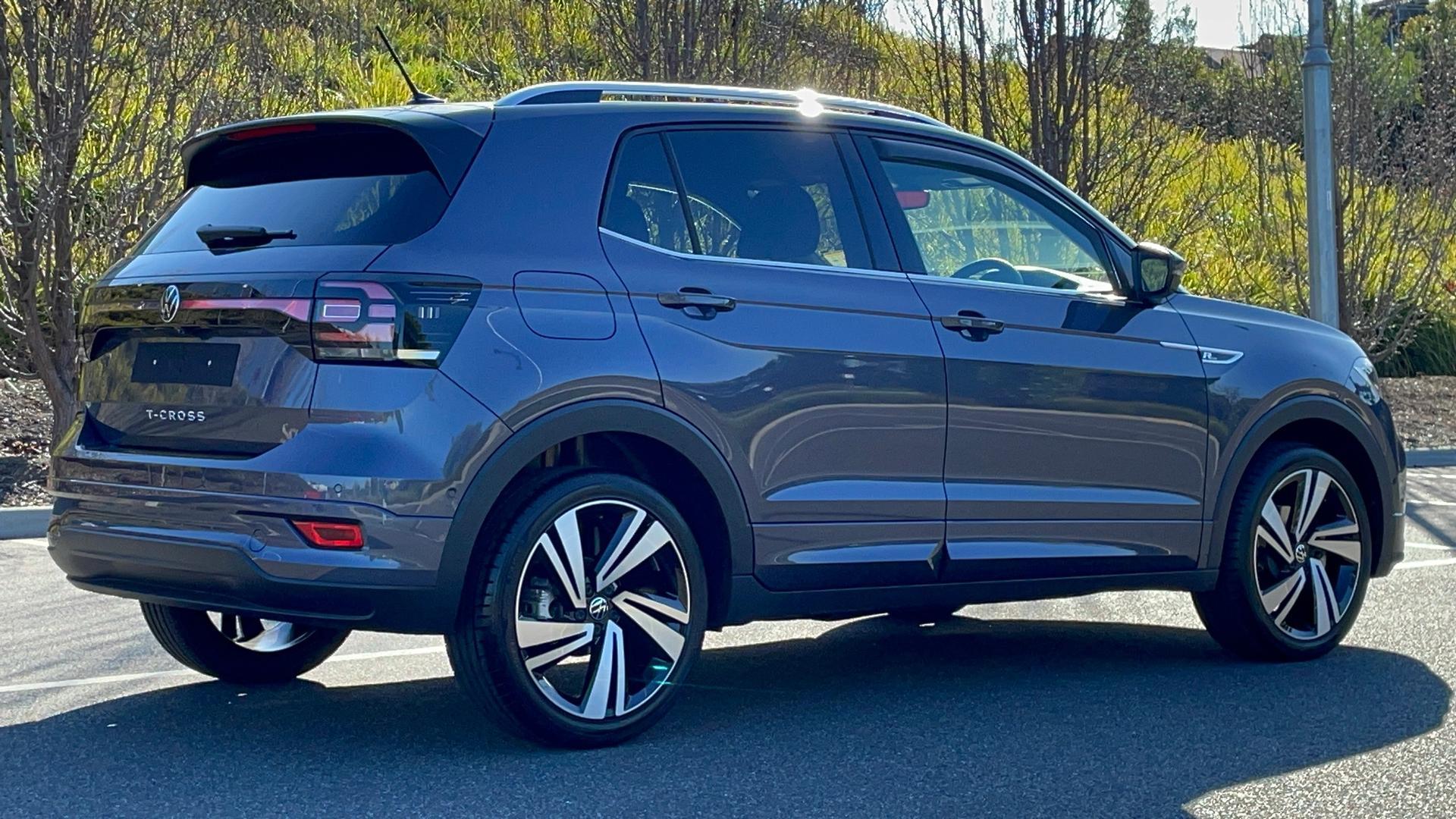 Volkswagen T-cross image 4