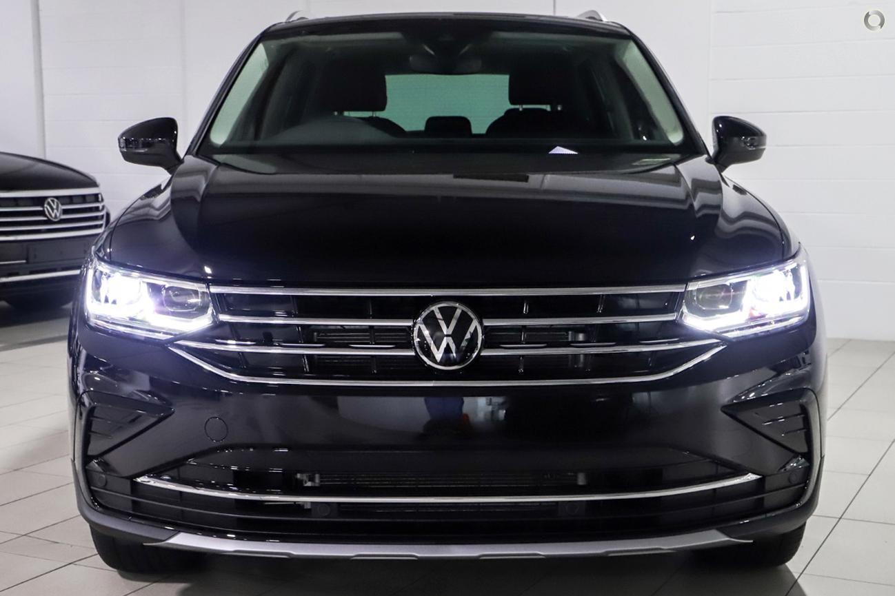 Volkswagen Tiguan image 2