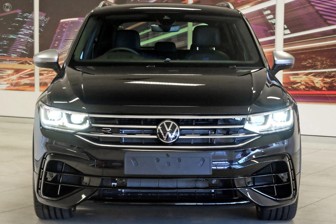 Volkswagen Tiguan image 2