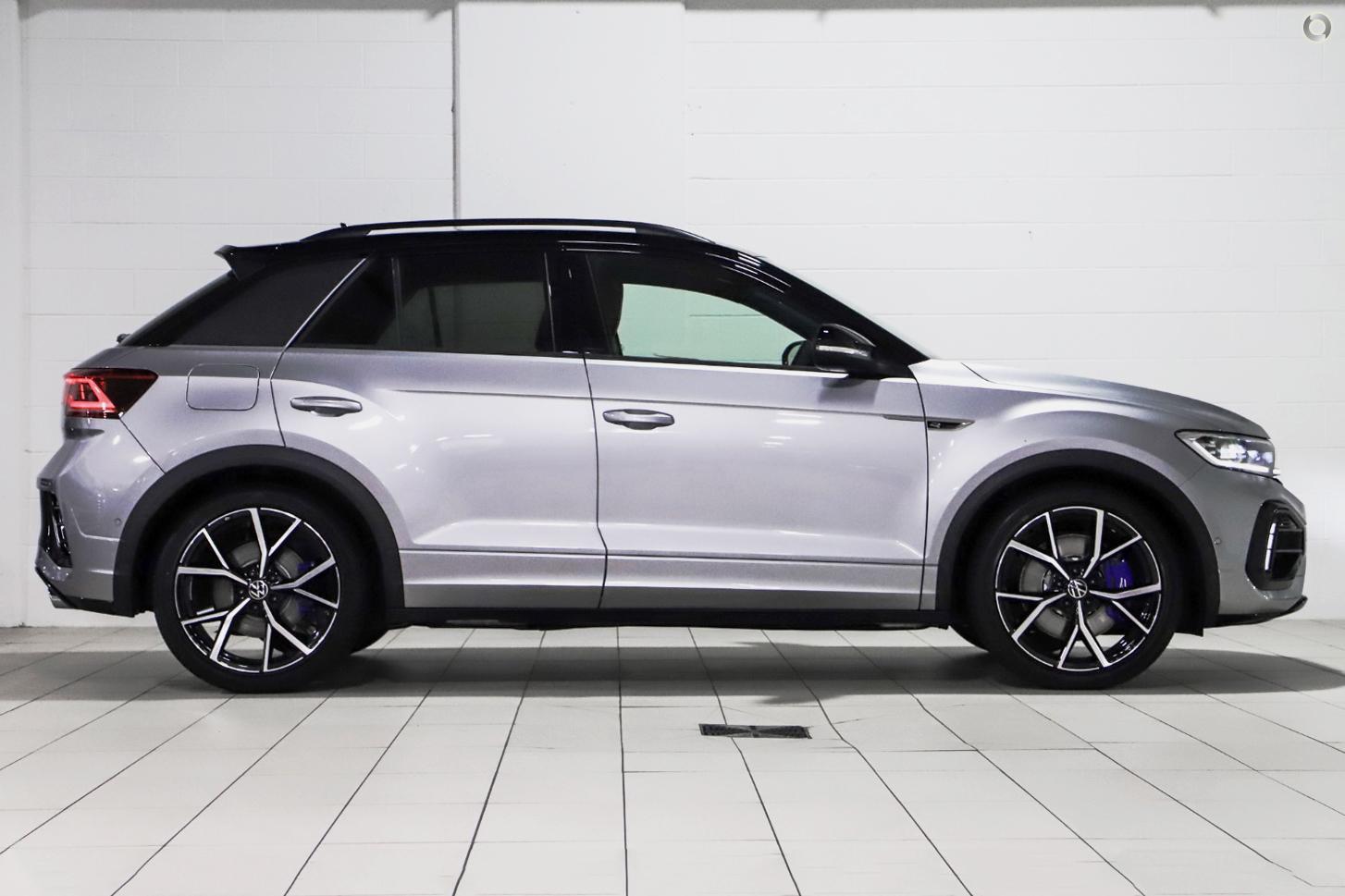 Volkswagen T-roc image 2