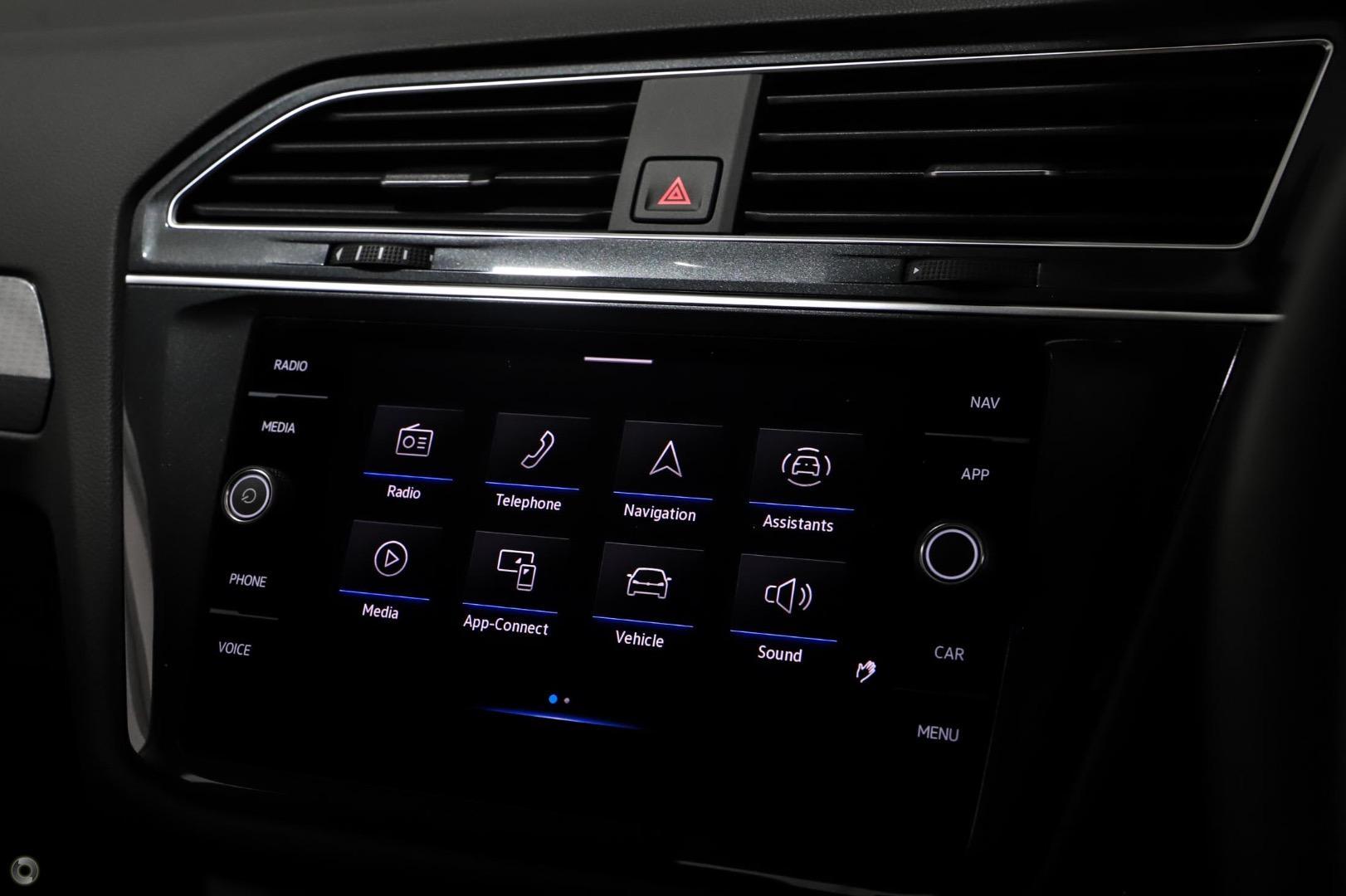 Volkswagen Tiguan image 3
