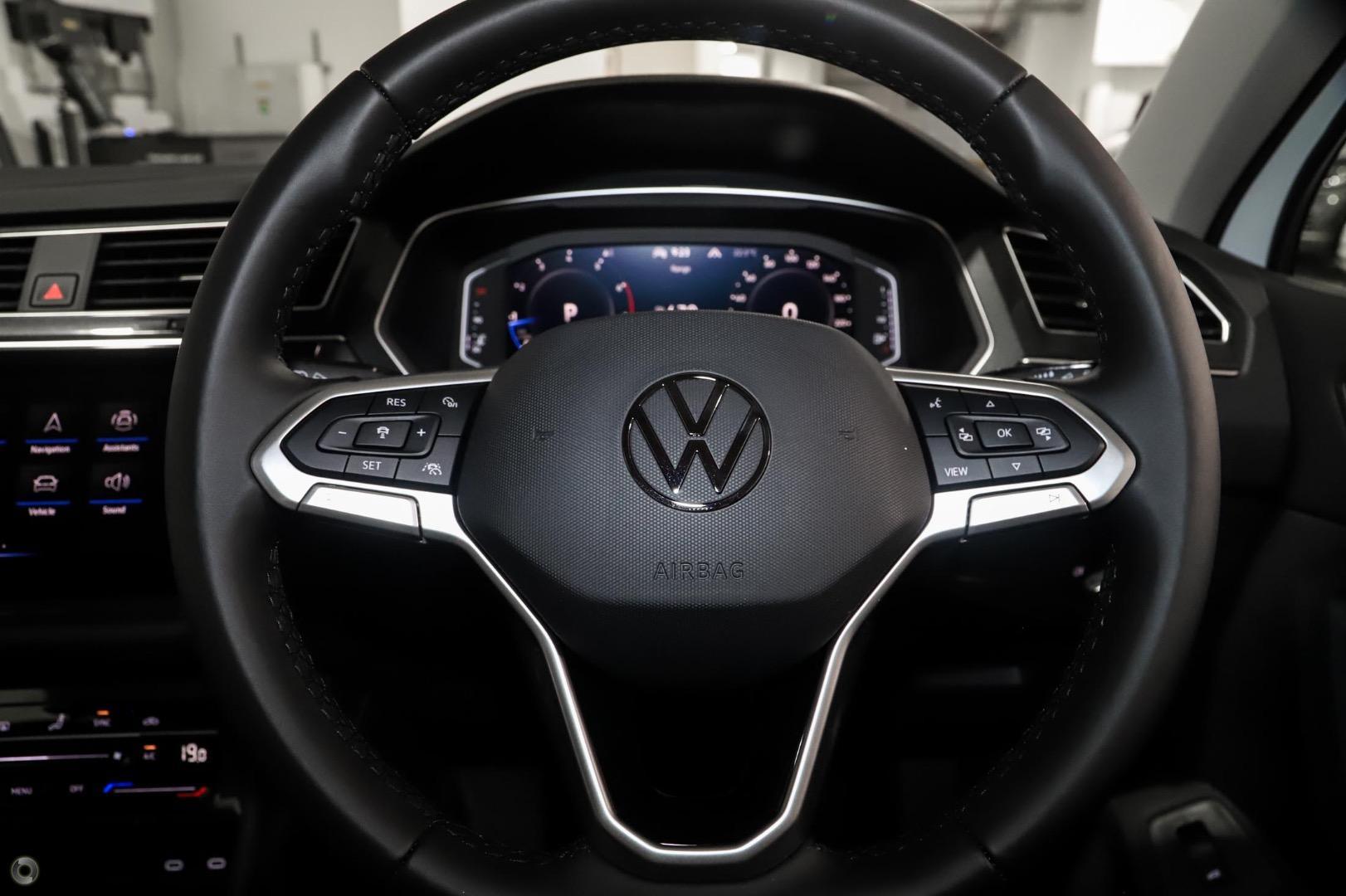 Volkswagen Tiguan image 2