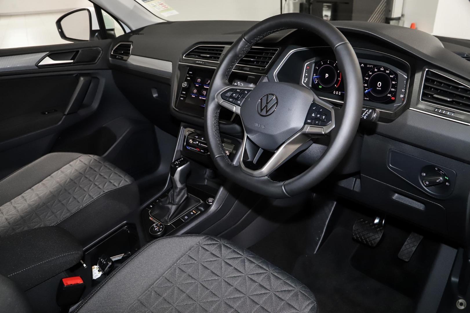 Volkswagen Tiguan image 3
