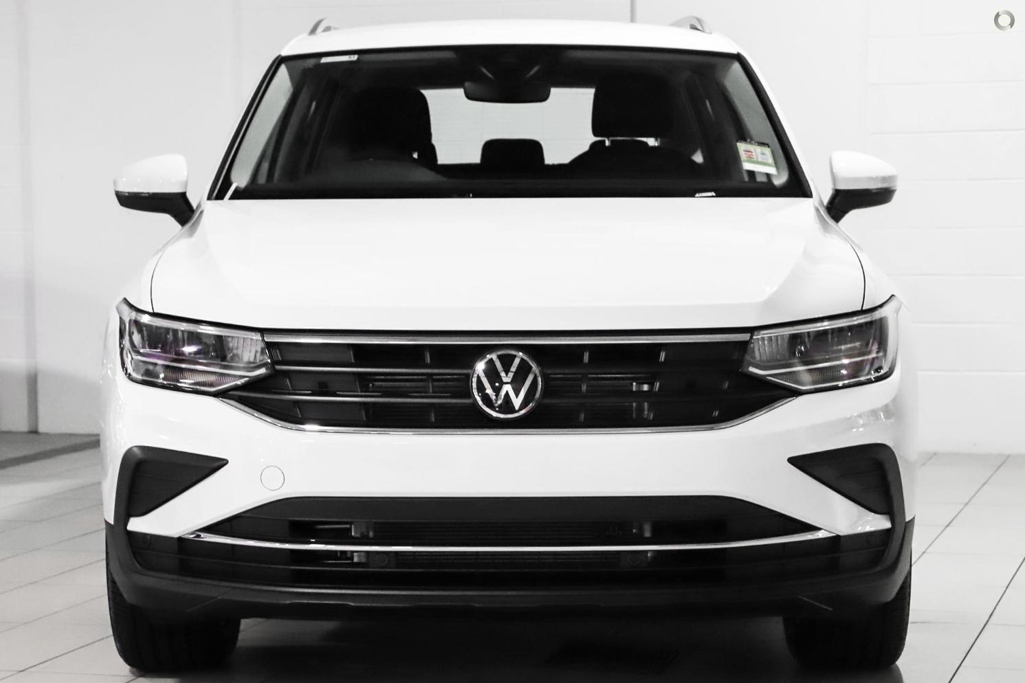 Volkswagen Tiguan image 2
