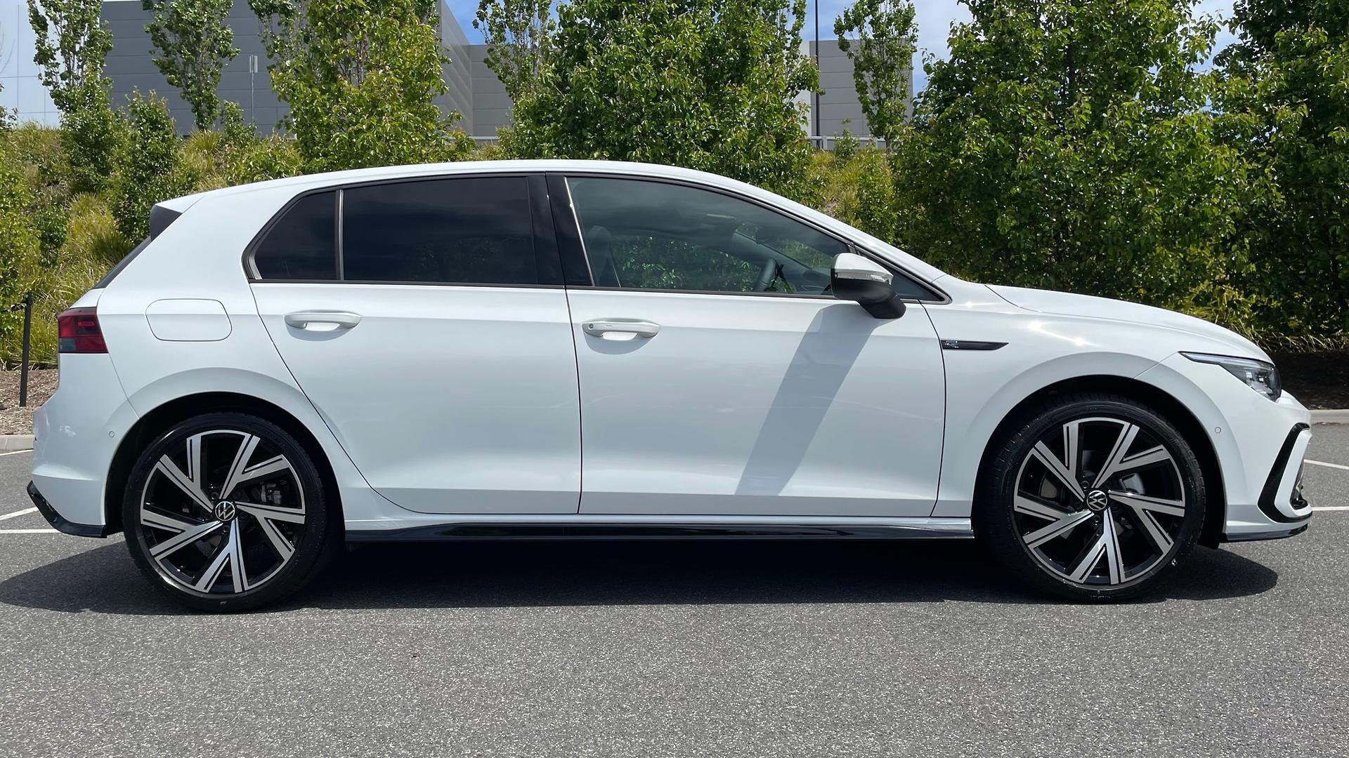 Volkswagen Golf image 3