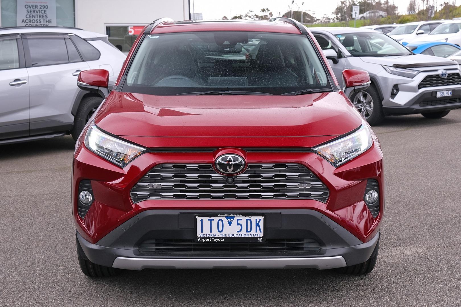 Toyota Rav4 image 4