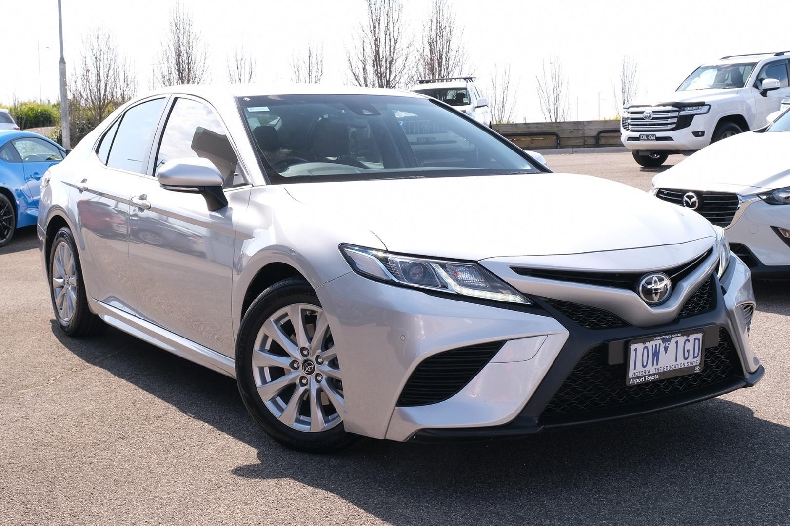 Toyota Camry image 1