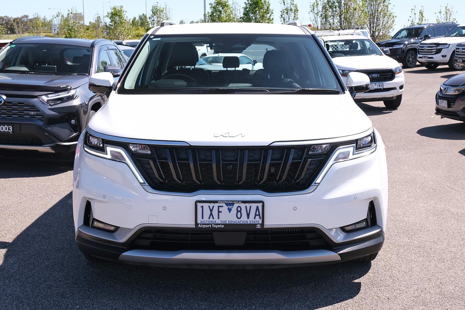 Kia Carnival image 4
