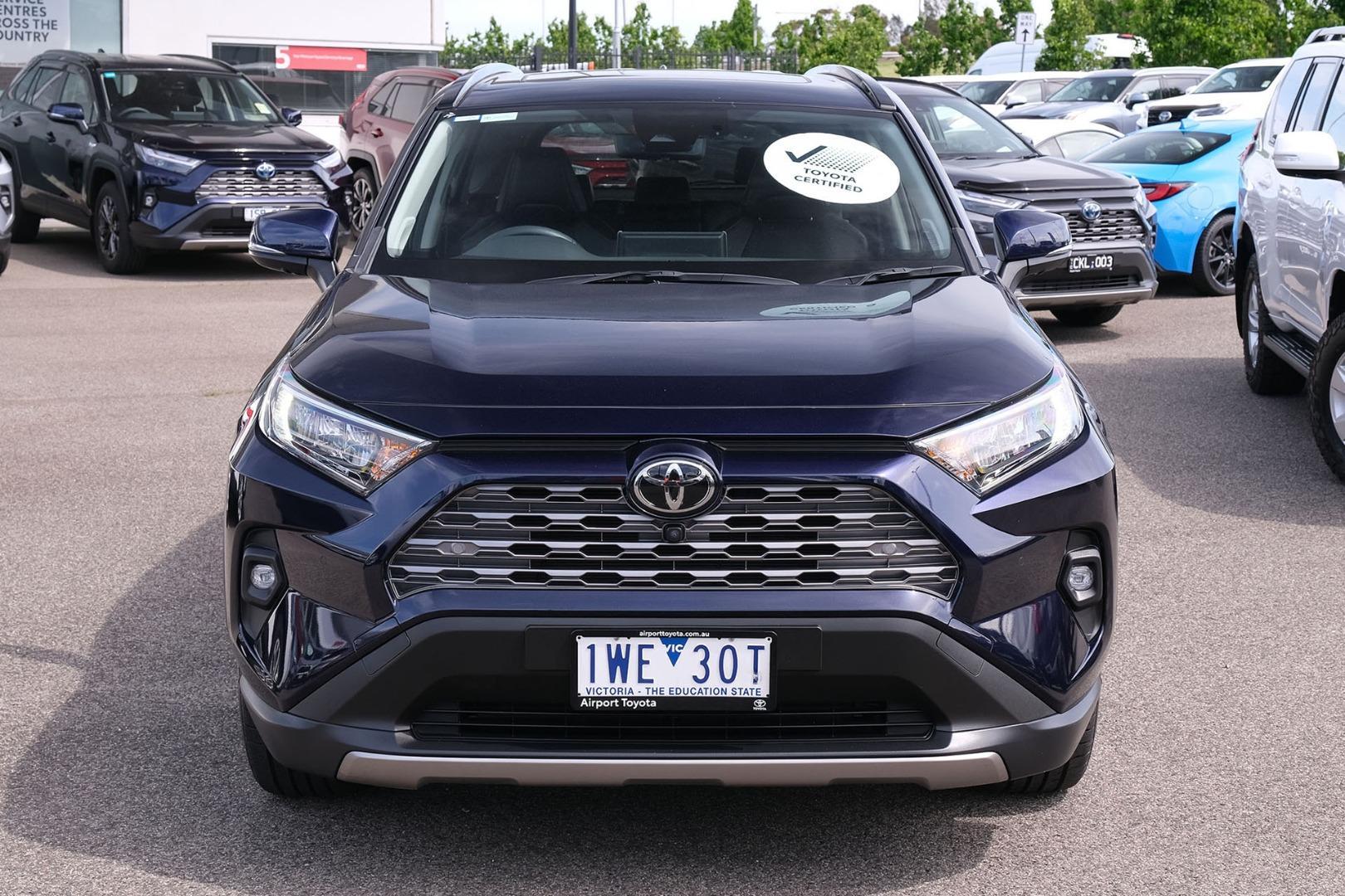 Toyota Rav4 image 4