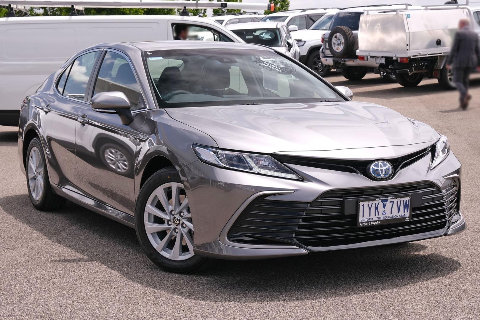 Toyota Camry image 1