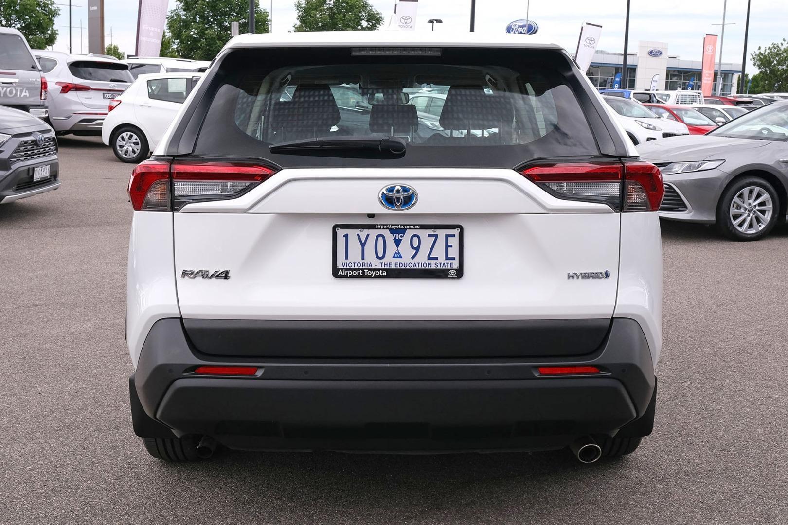 Toyota Rav4 image 4