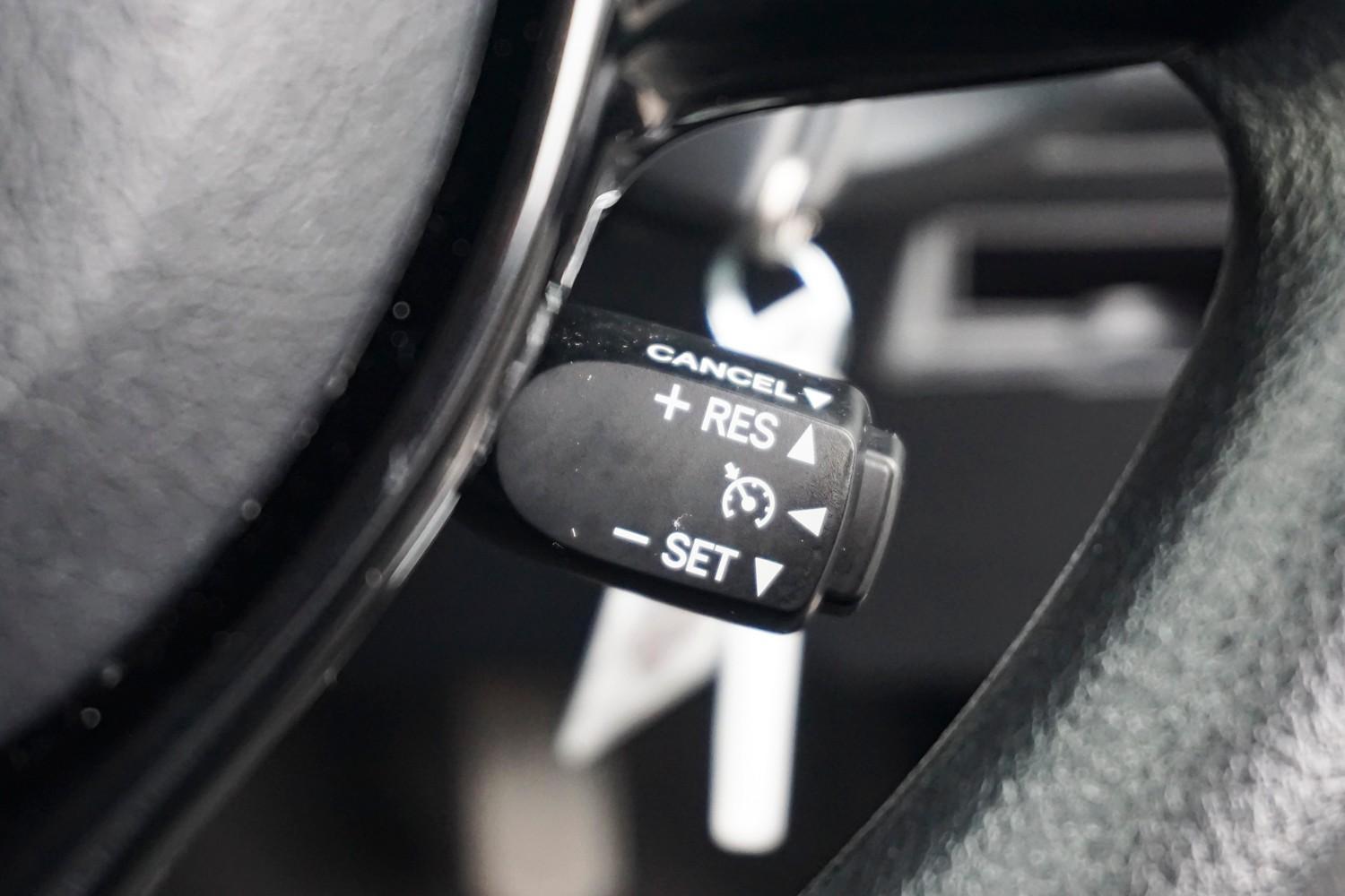 Toyota Yaris image 2