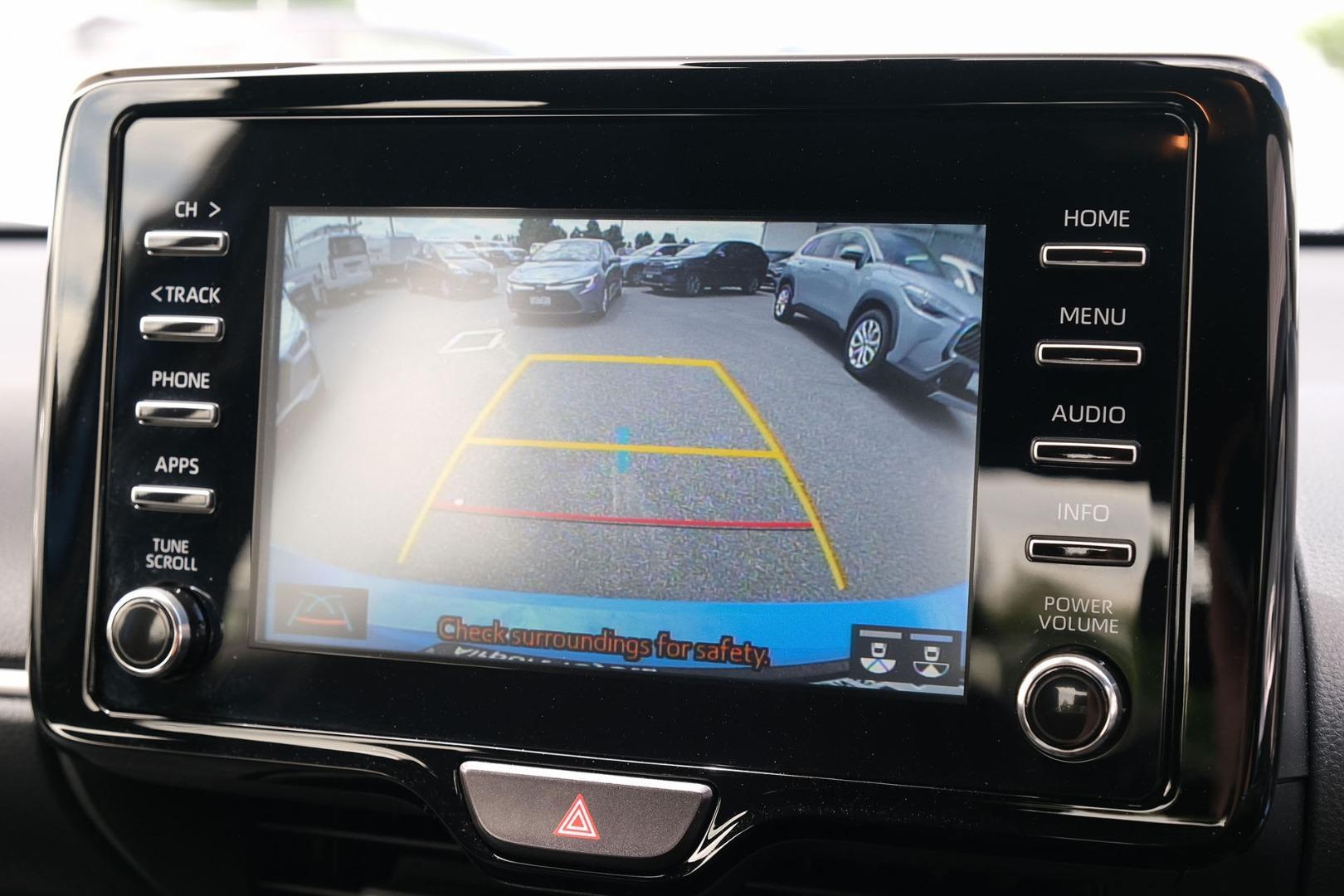 Toyota Yaris image 2