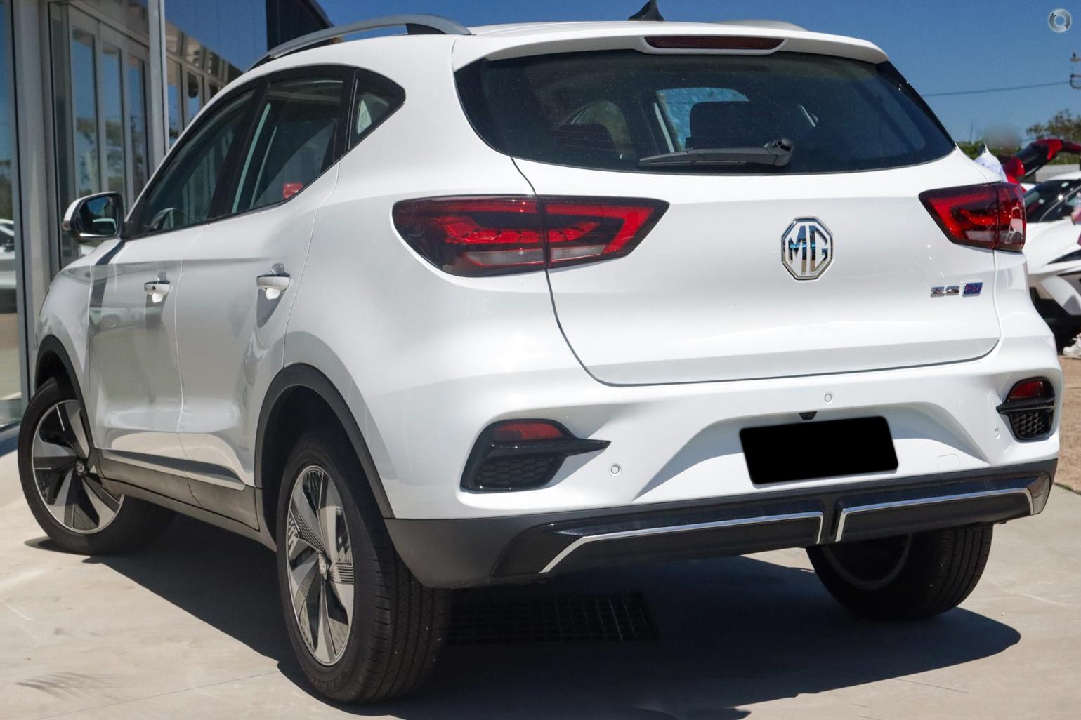 MG Zs Ev image 4