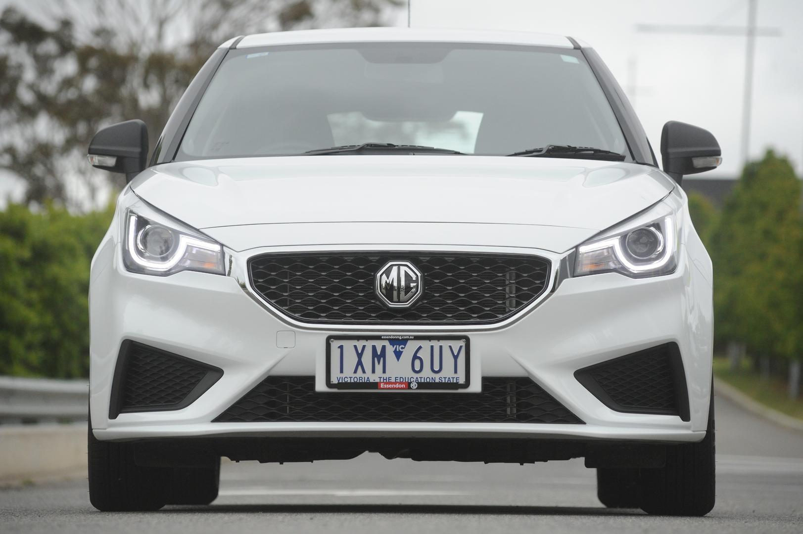 MG Mg3 image 3