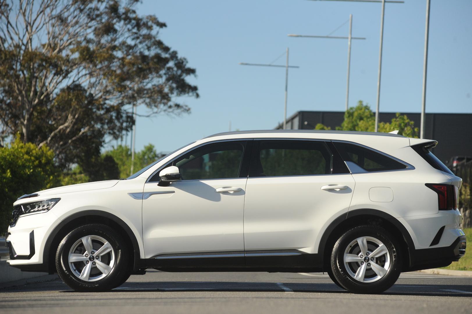 Kia Sorento image 3
