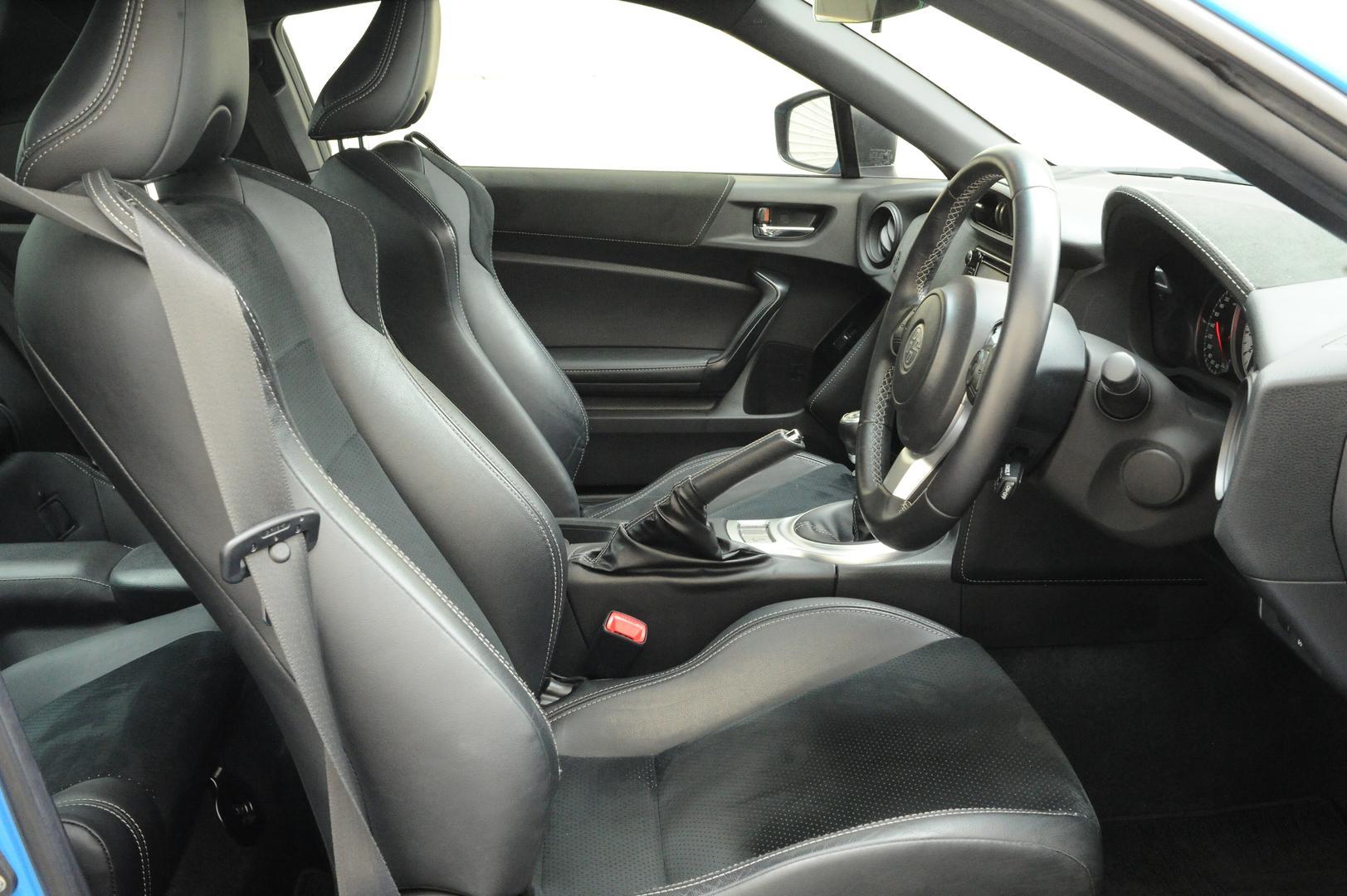 Toyota 86 image 2