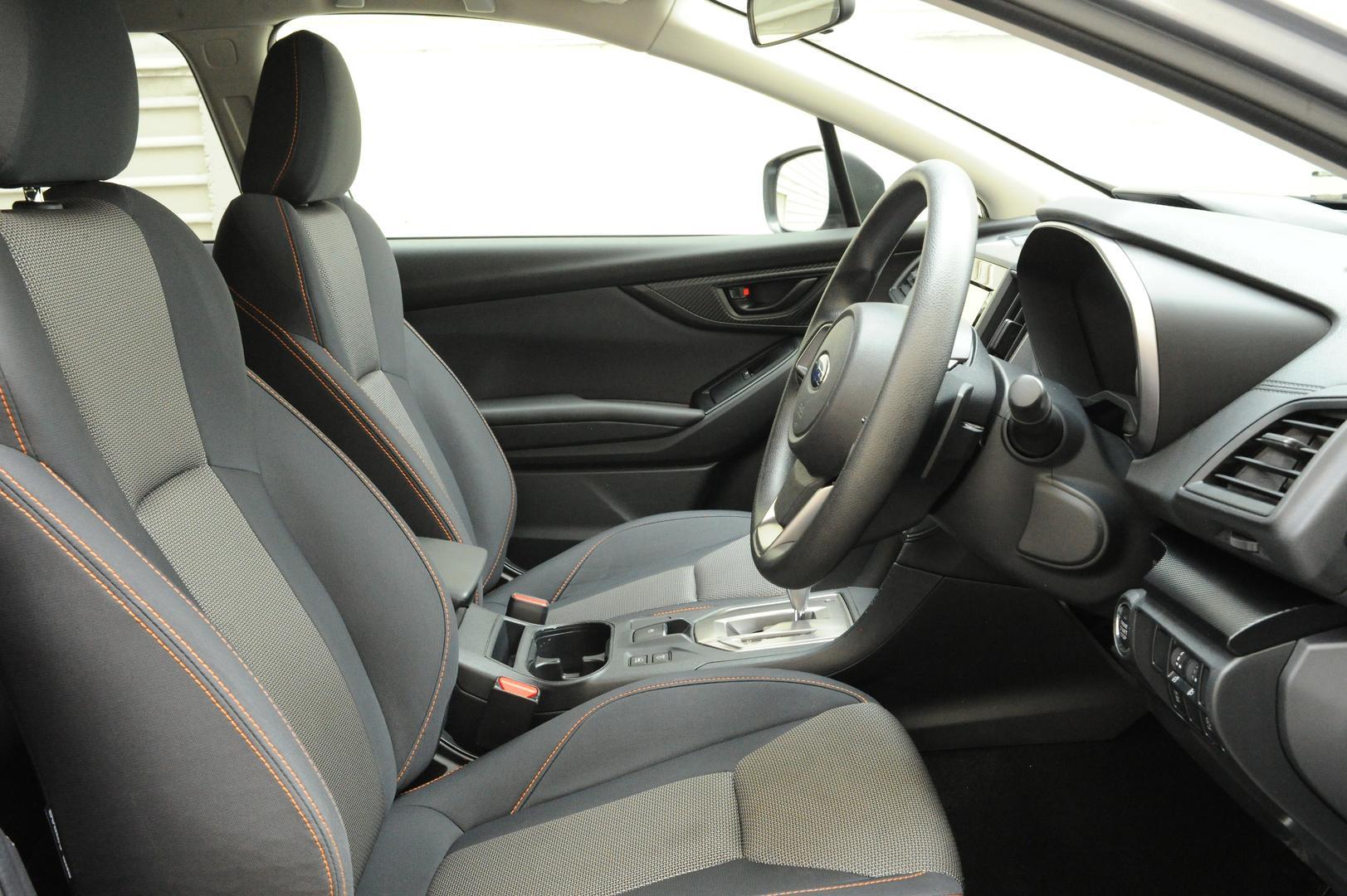 Subaru Xv image 2