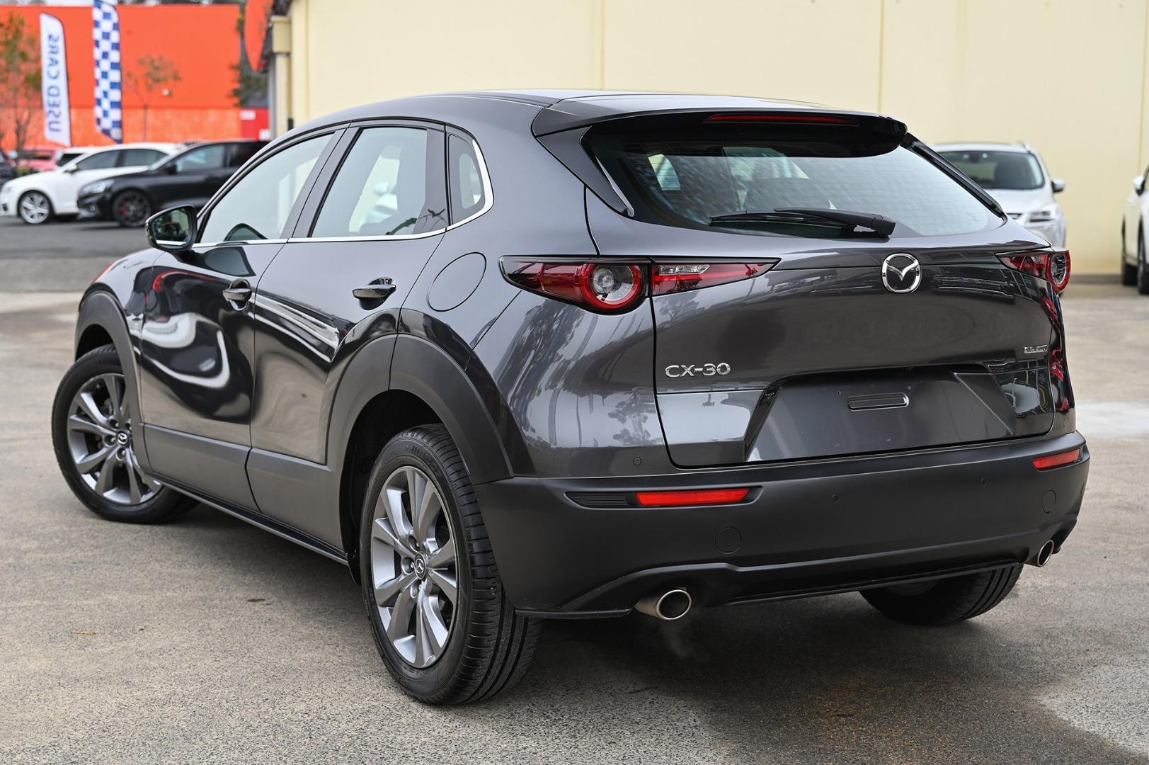 Mazda Cx-30 image 3