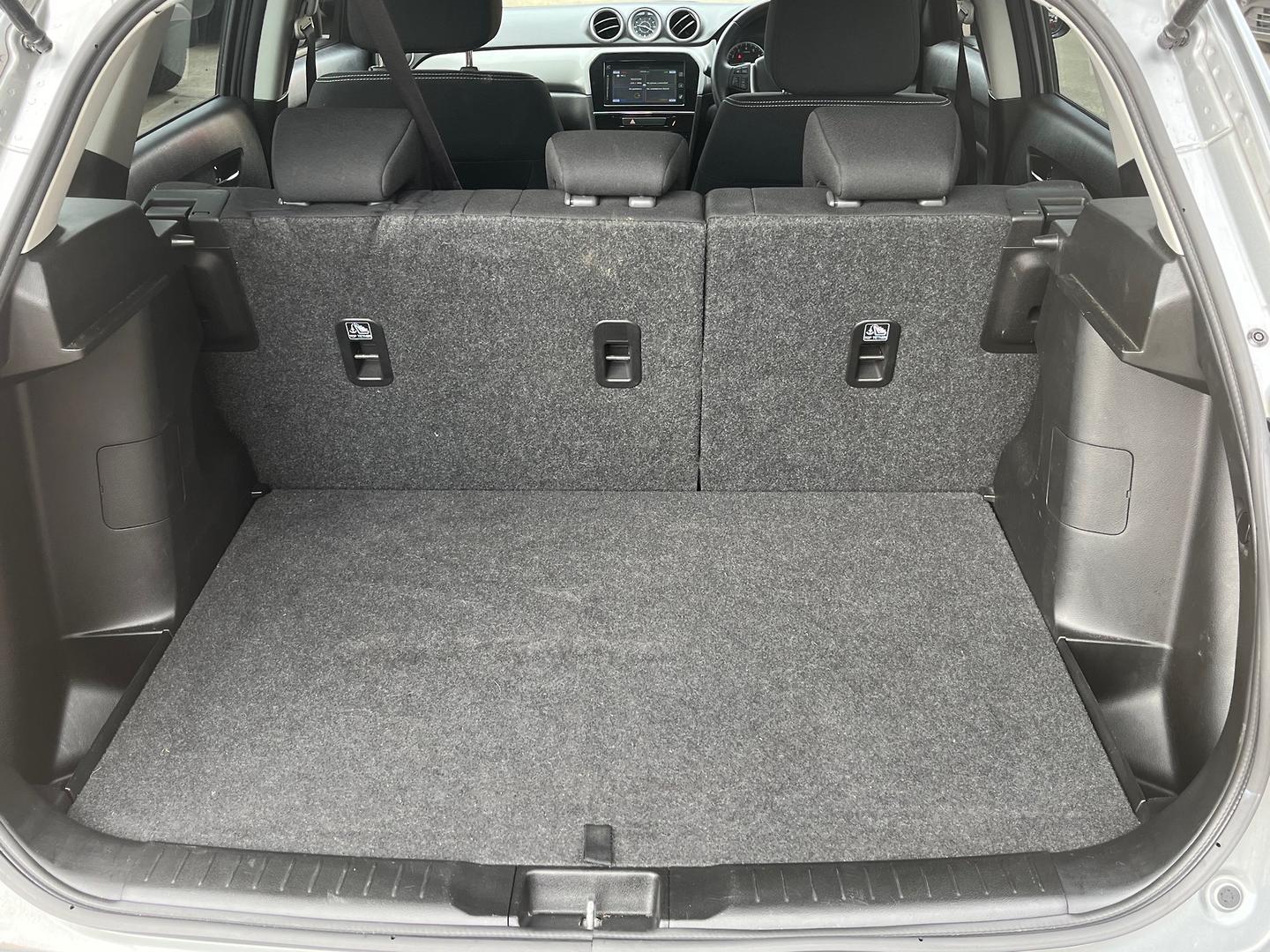 Suzuki Vitara image 4
