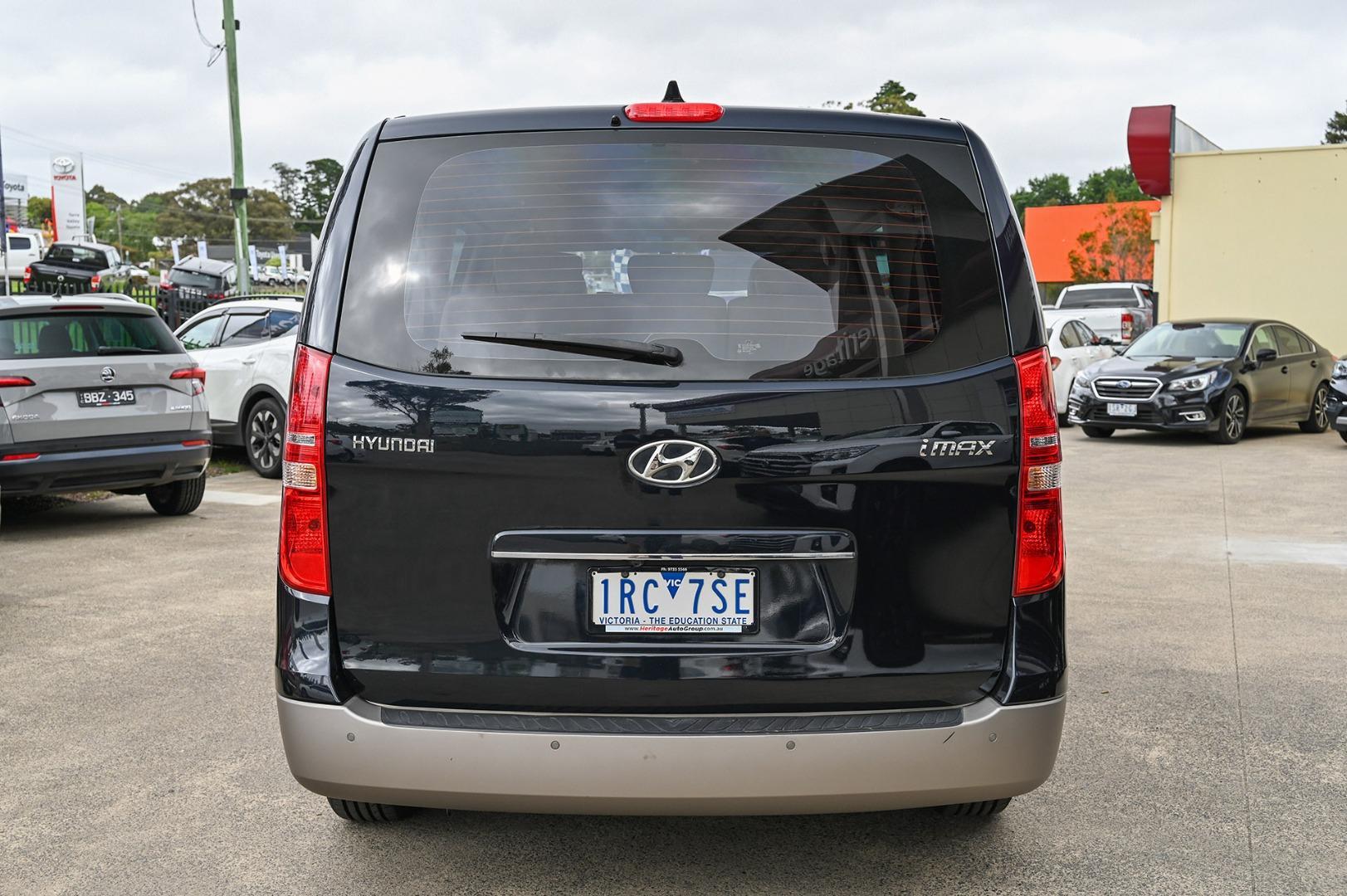 Hyundai Imax image 4