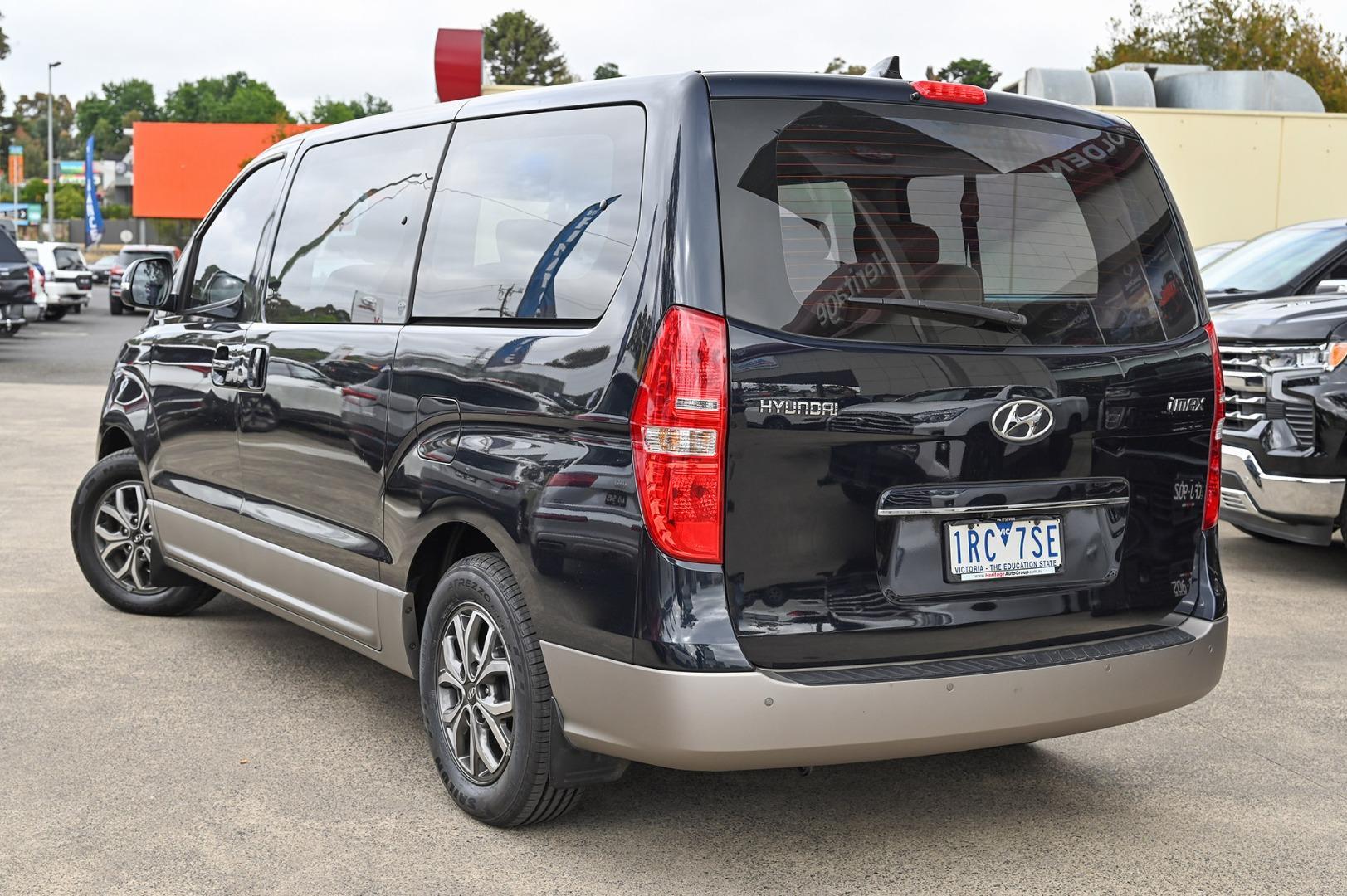 Hyundai Imax image 3