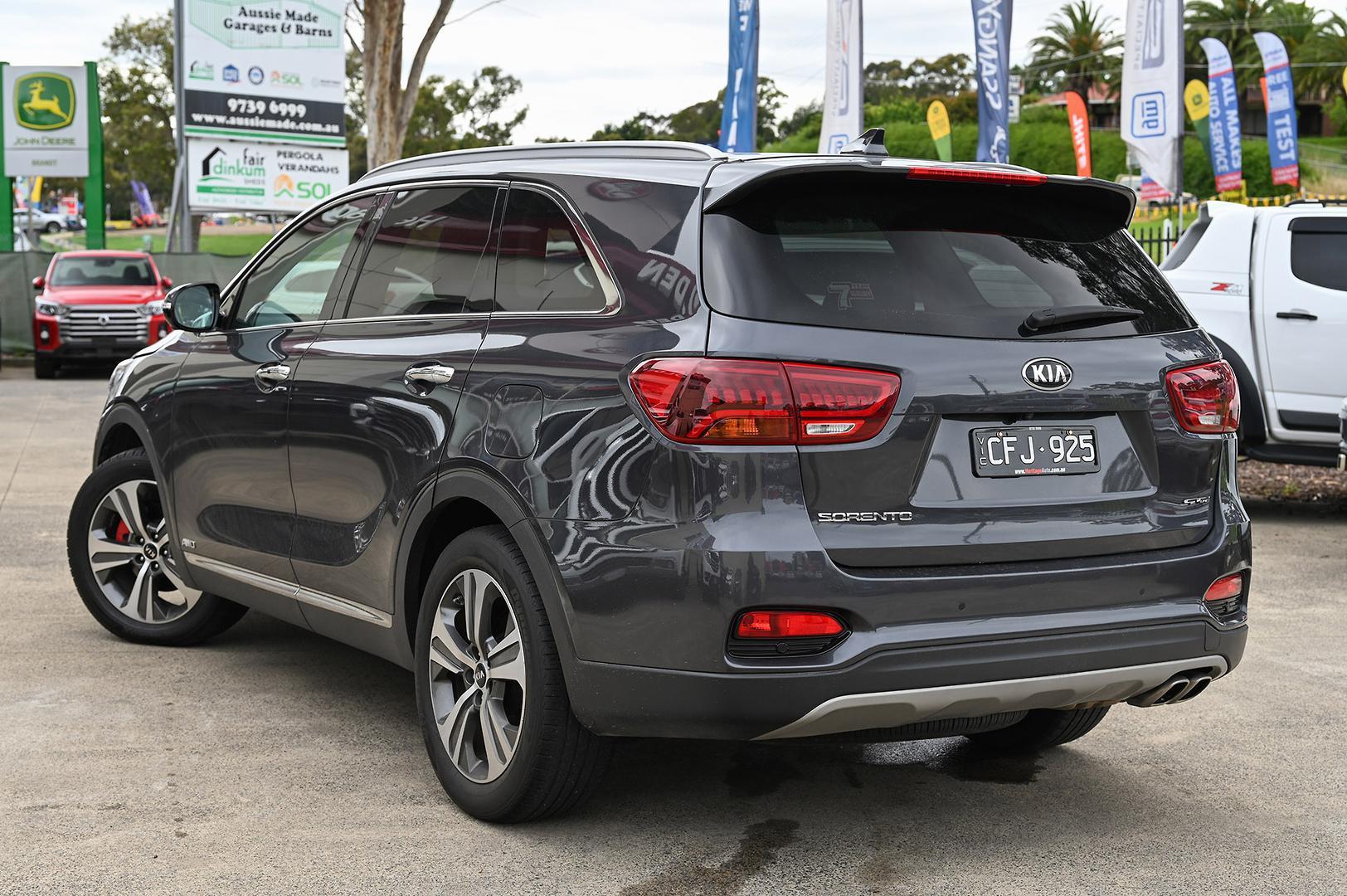 Kia Sorento image 3