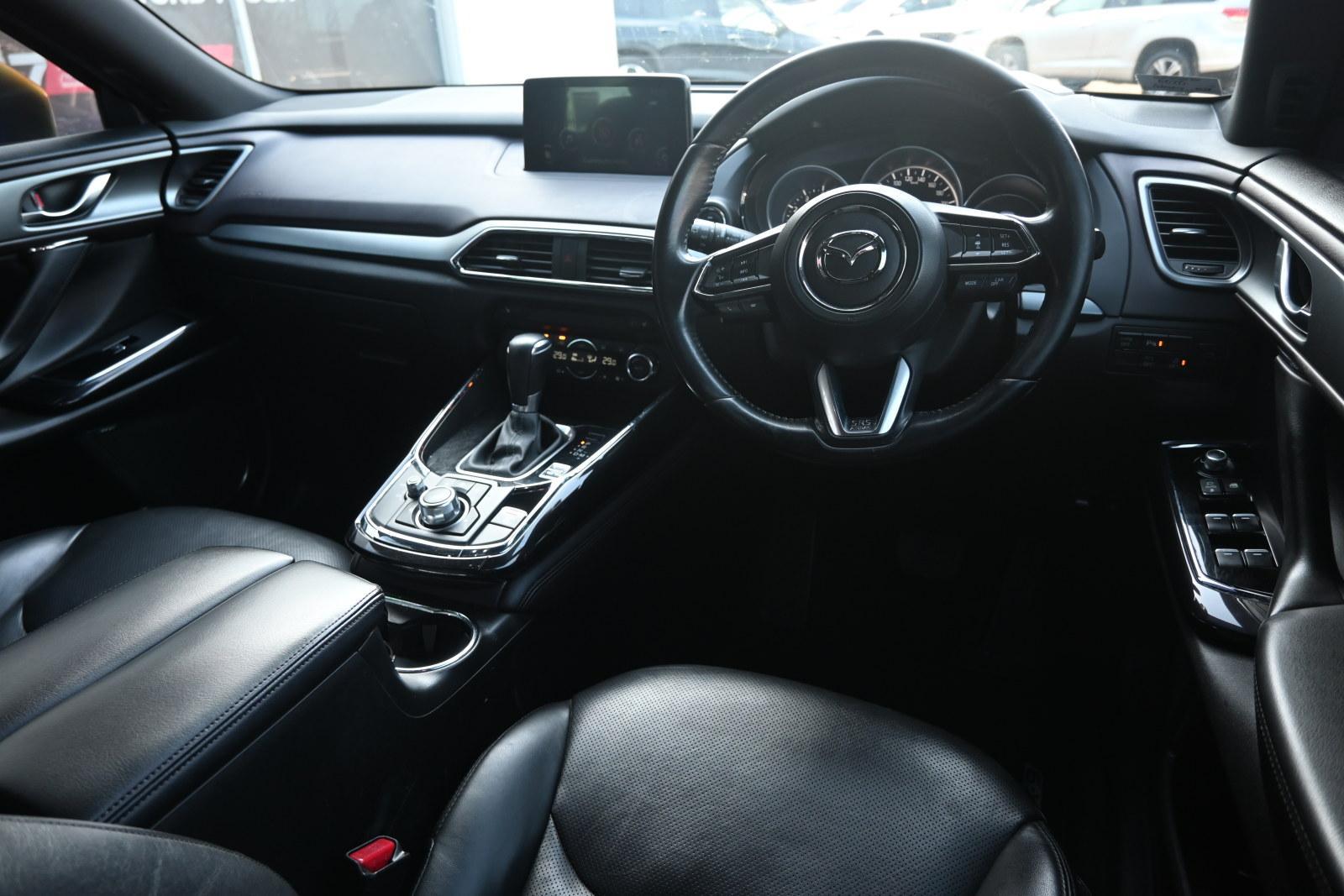 Mazda Cx-9 image 3