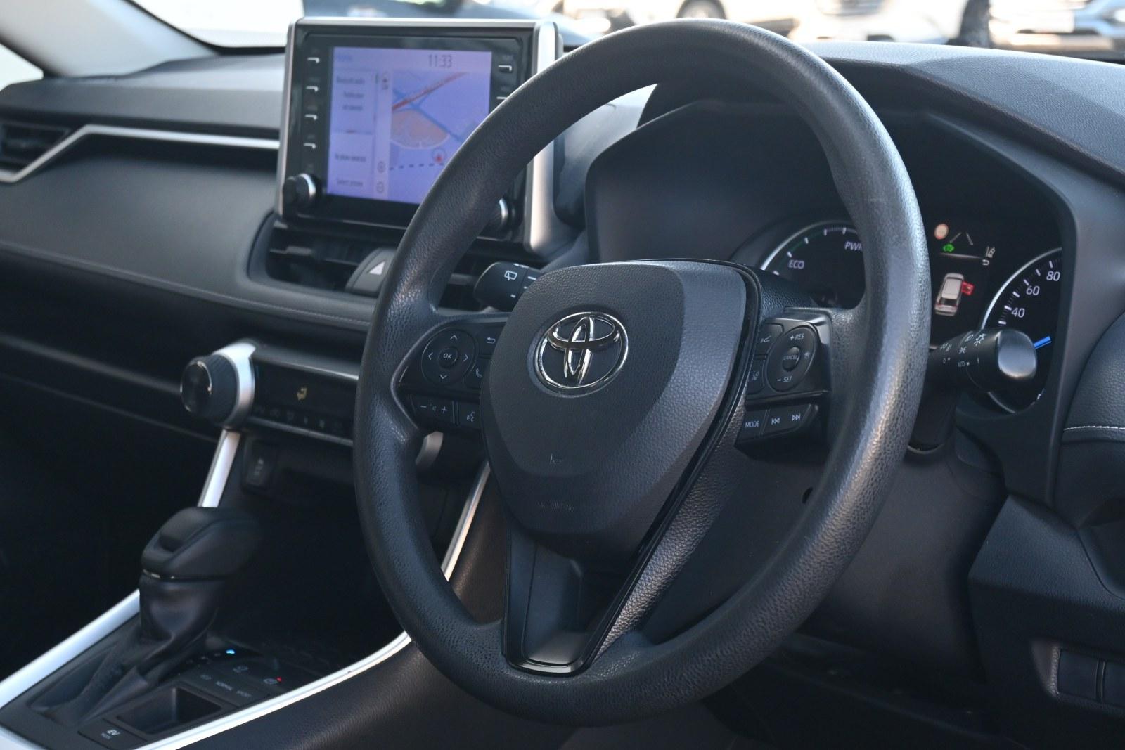 Toyota Rav4 image 4