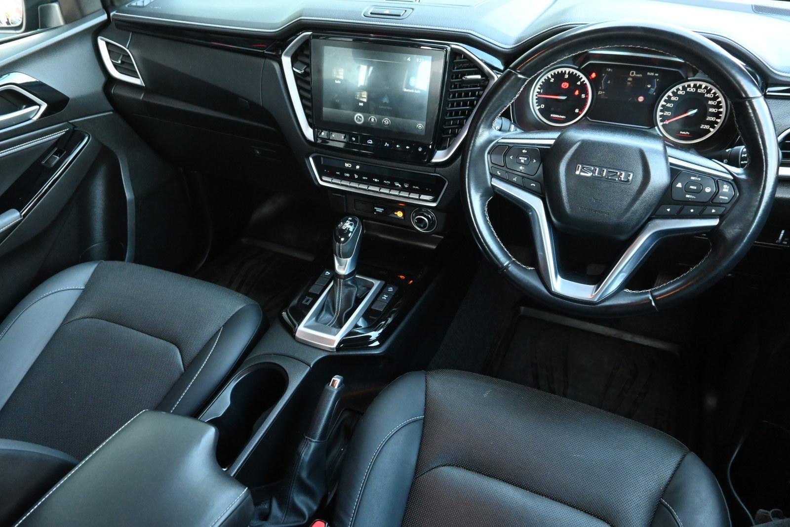 Isuzu D-max image 3