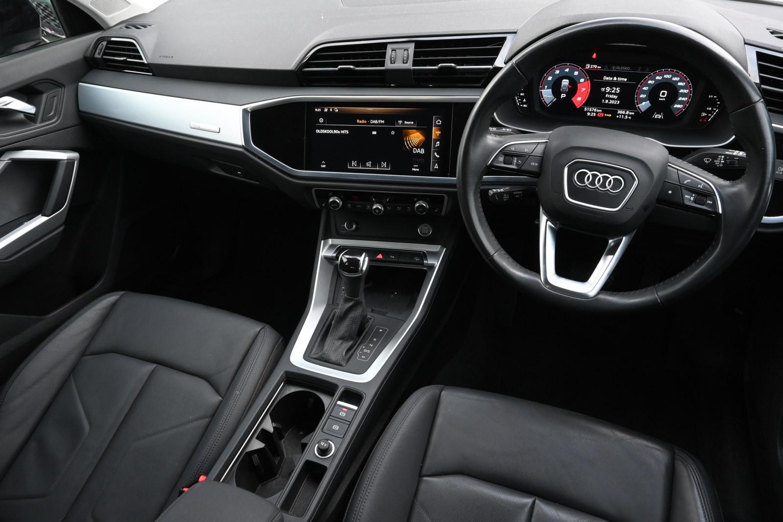 Audi Q3 image 3