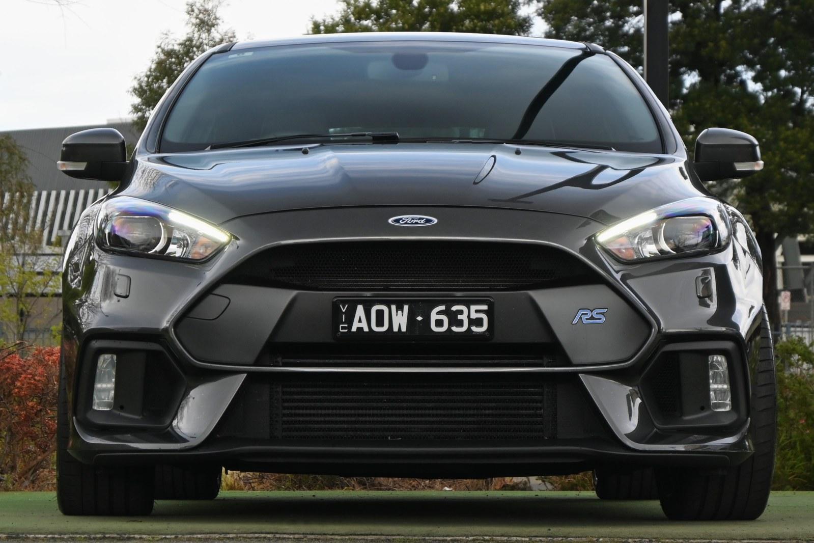 Ford Focus image 2