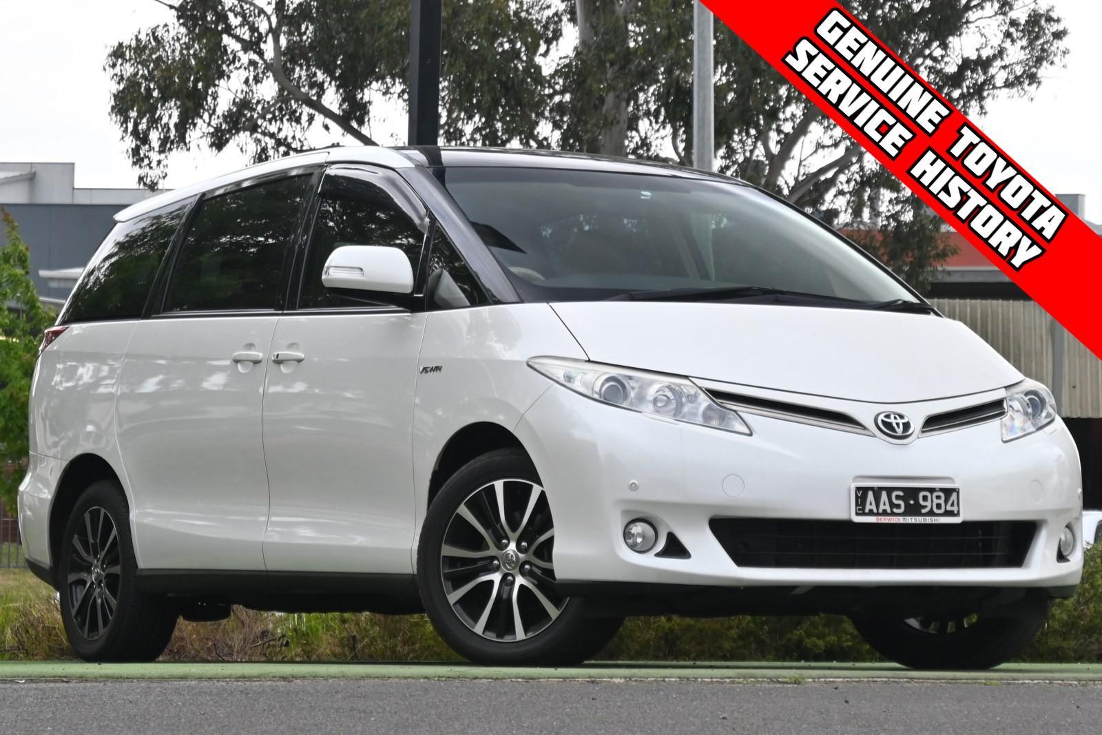 Toyota Tarago image 1