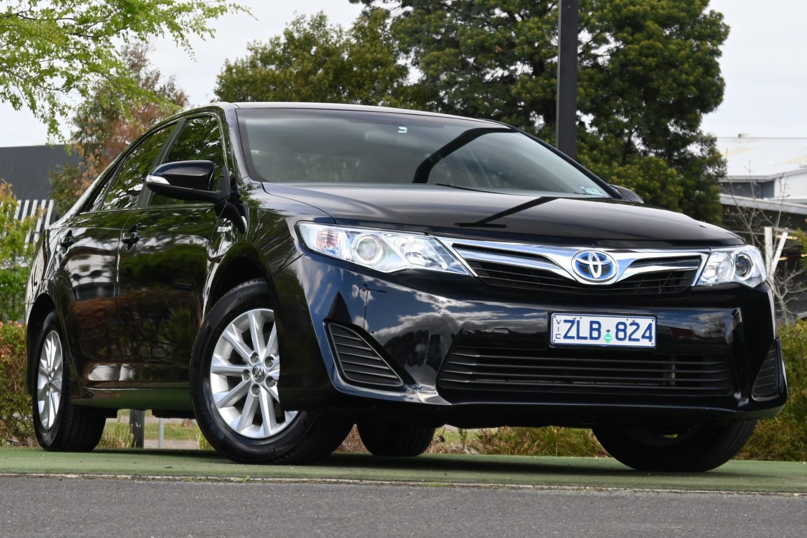 Toyota Camry image 1