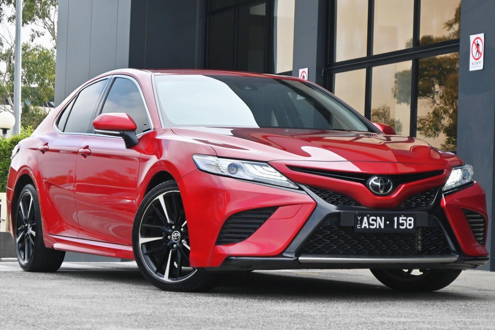 Toyota Camry image 1