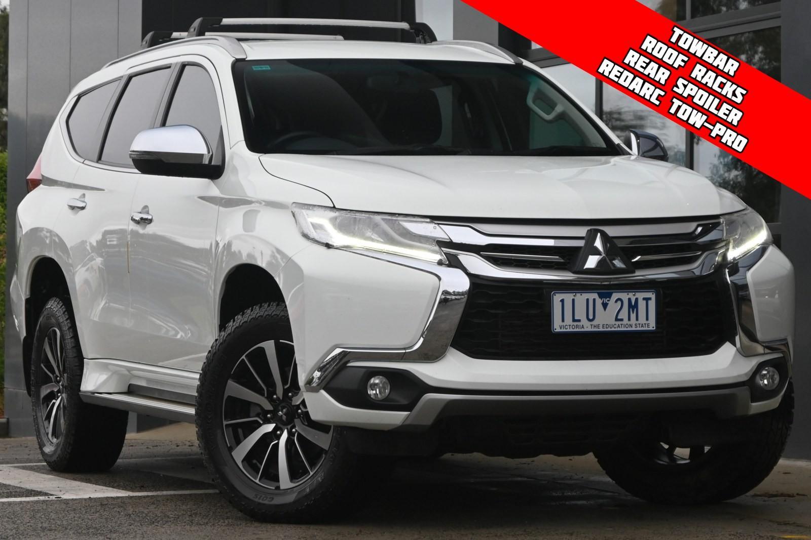 Mitsubishi Pajero Sport image 1