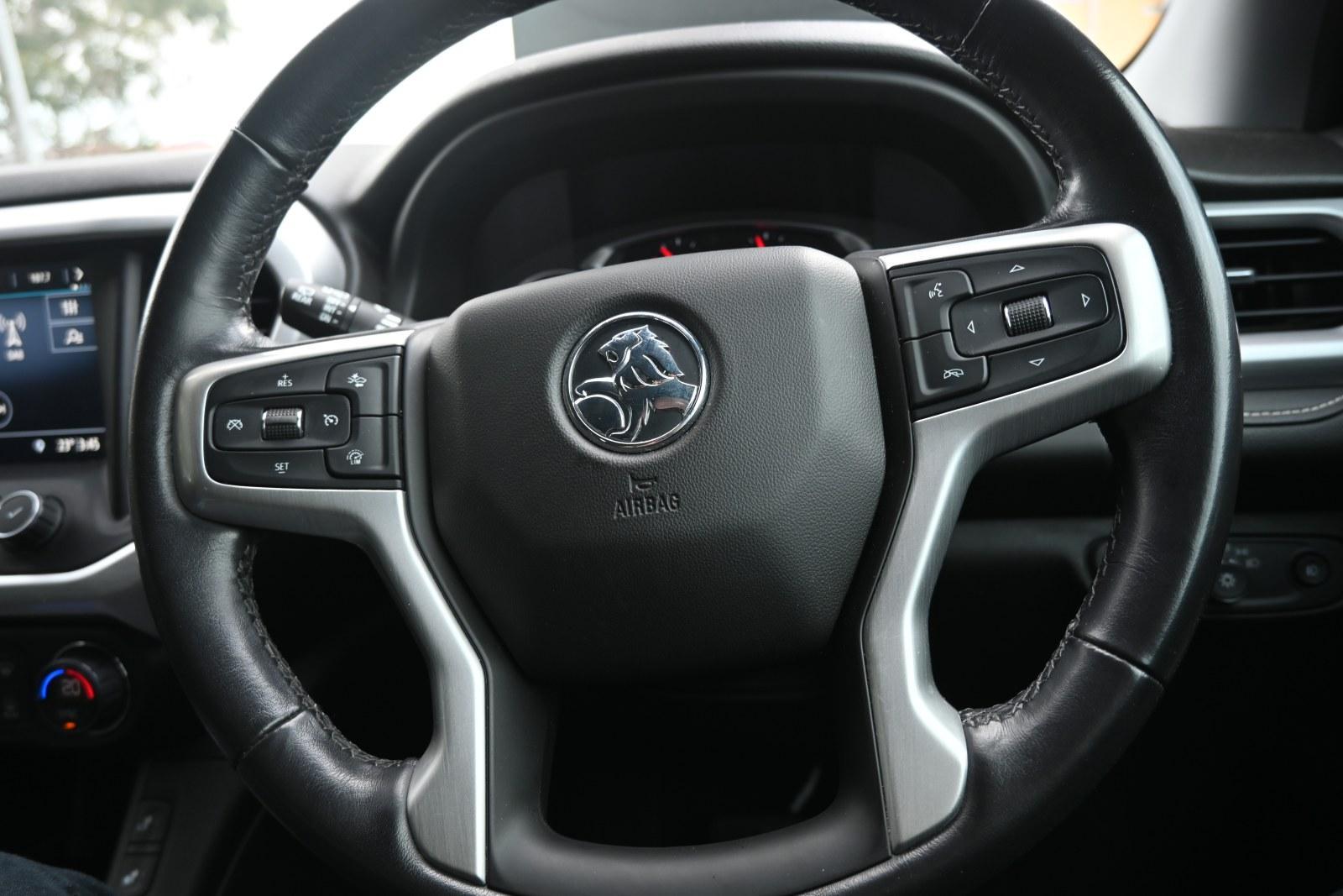 Holden Acadia image 4