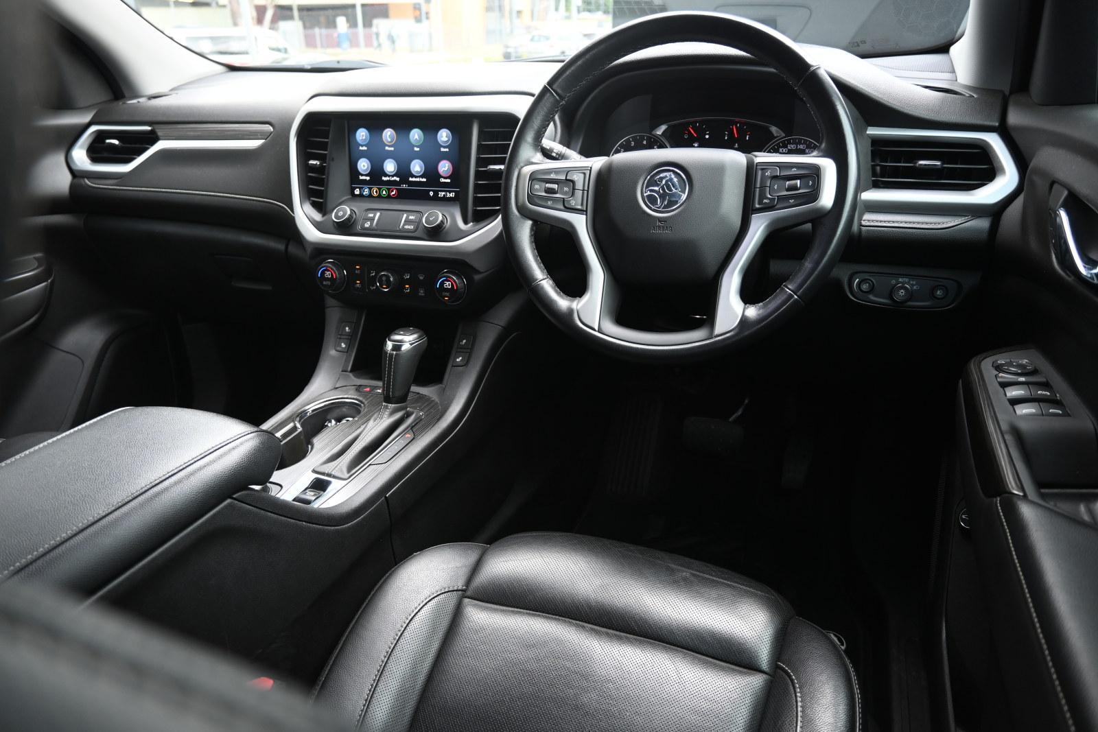 Holden Acadia image 3