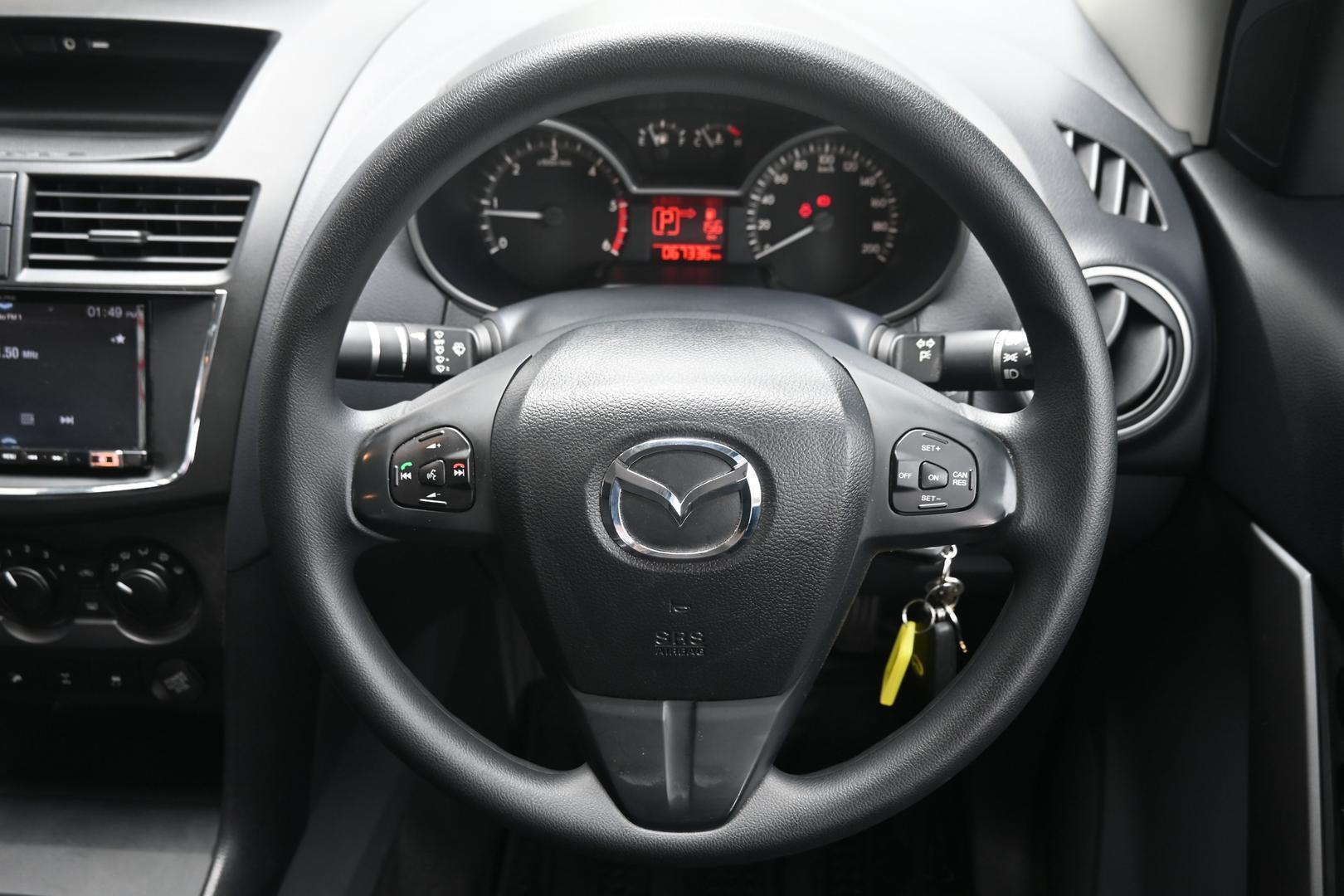 Mazda Bt-50 image 4