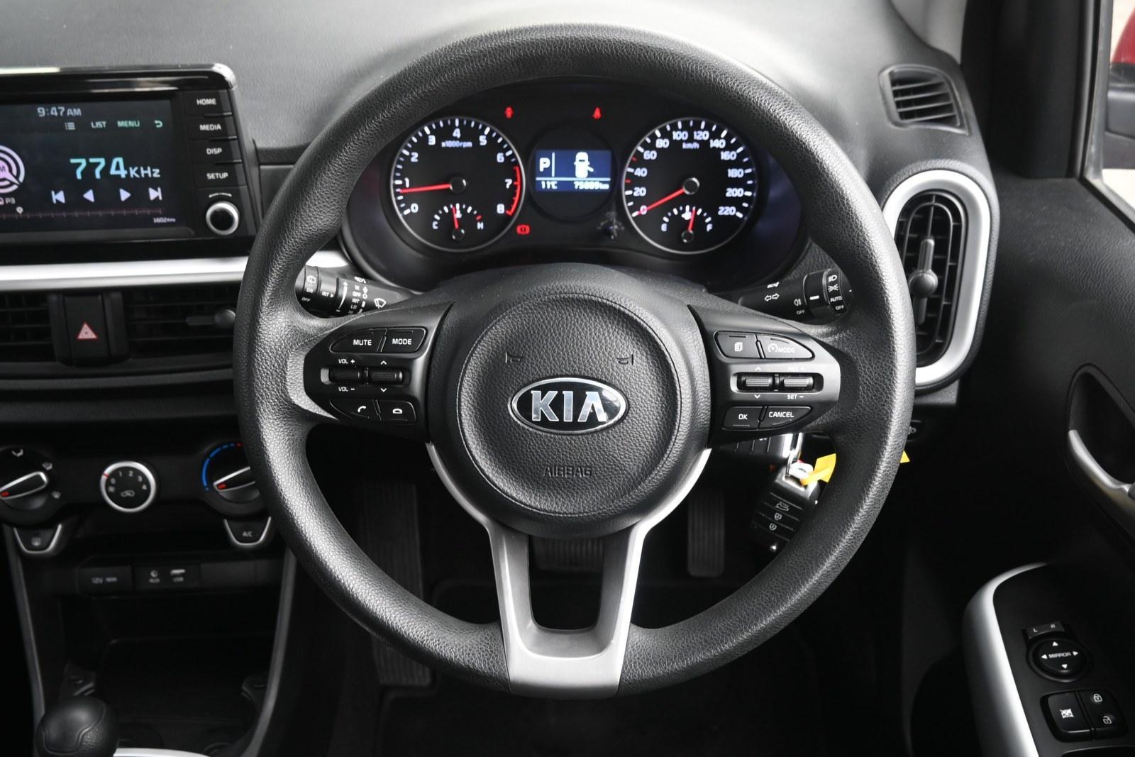 Kia Picanto image 4