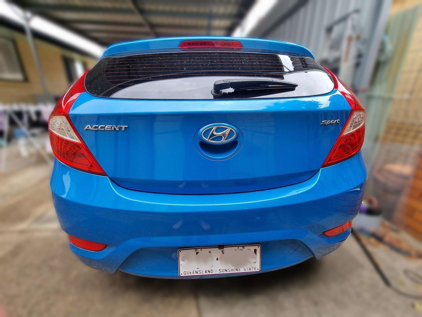 Hyundai Accent image 3