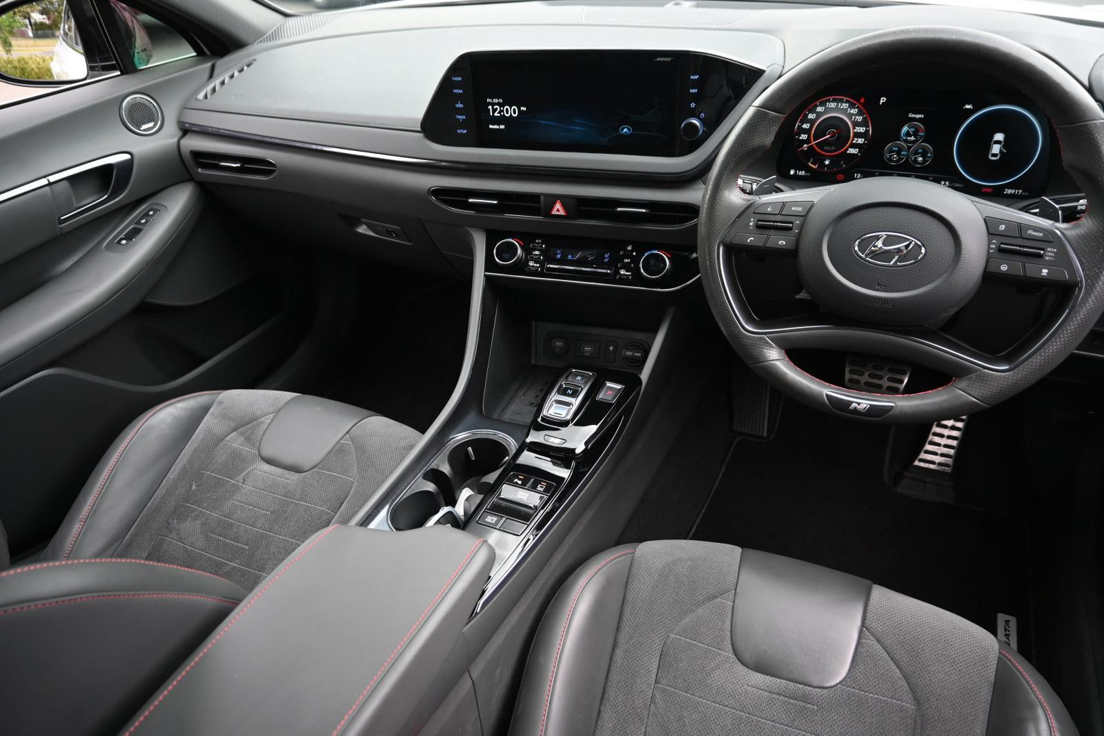 Hyundai Sonata image 3