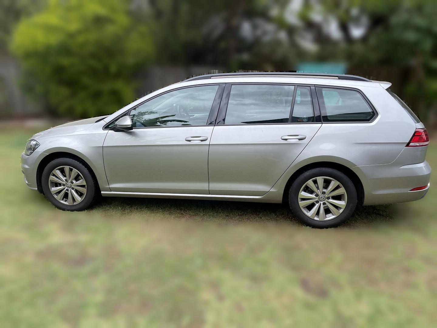 Volkswagen Golf image 2