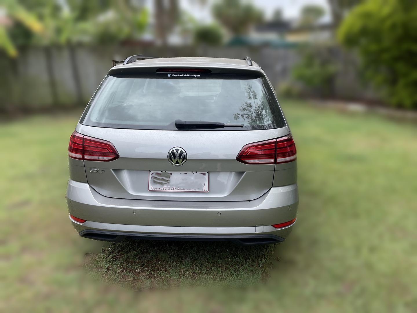 Volkswagen Golf image 4