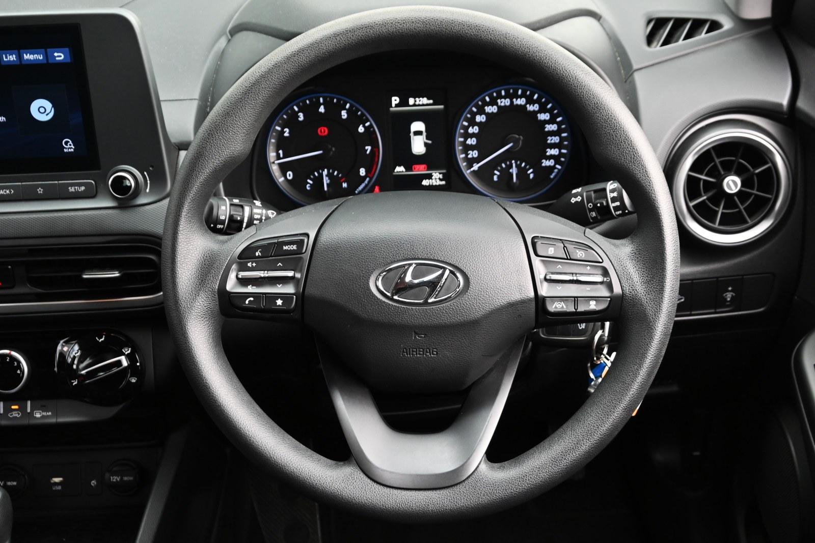 Hyundai Kona image 4