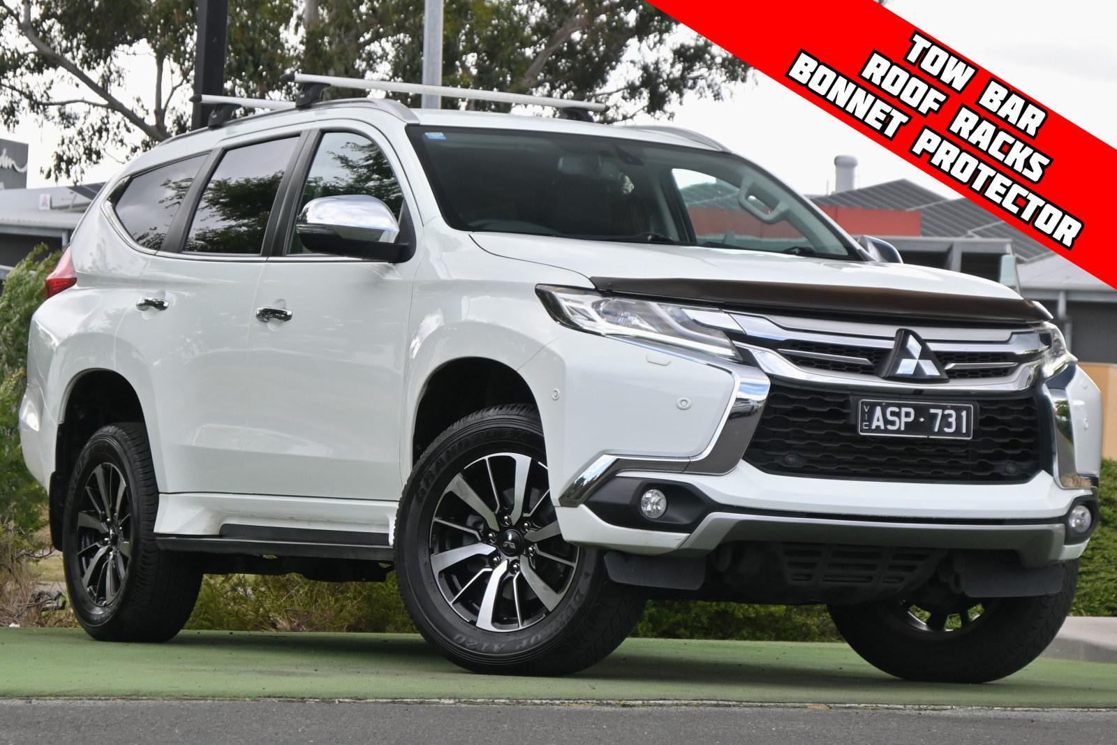 Mitsubishi Pajero Sport image 1