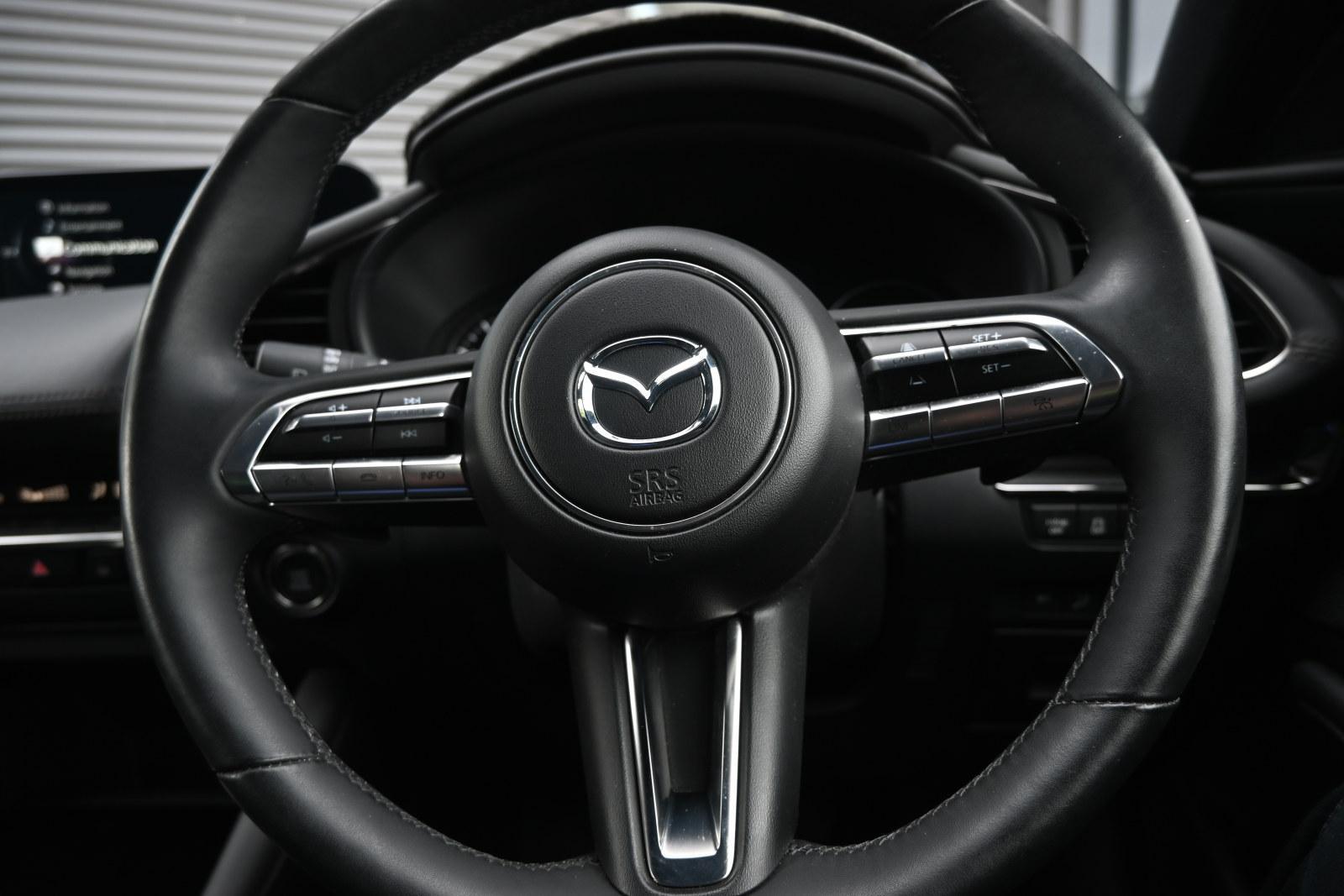 Mazda 3 image 4