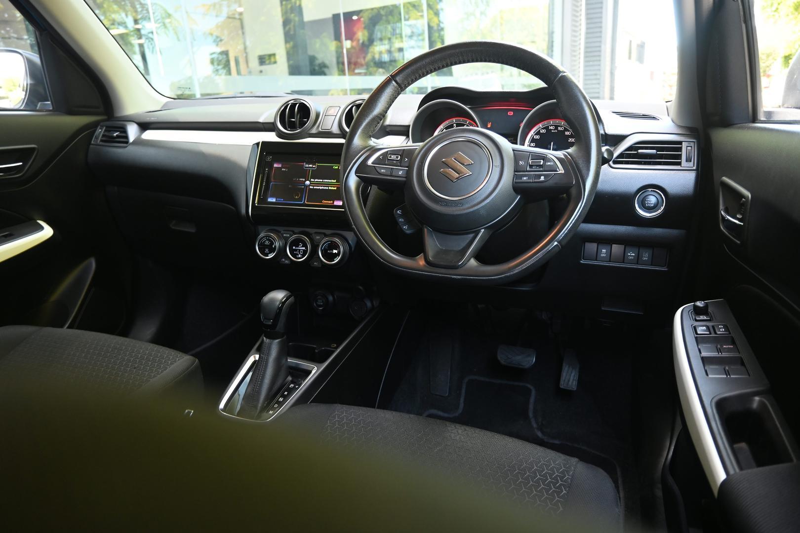 Suzuki Swift image 3